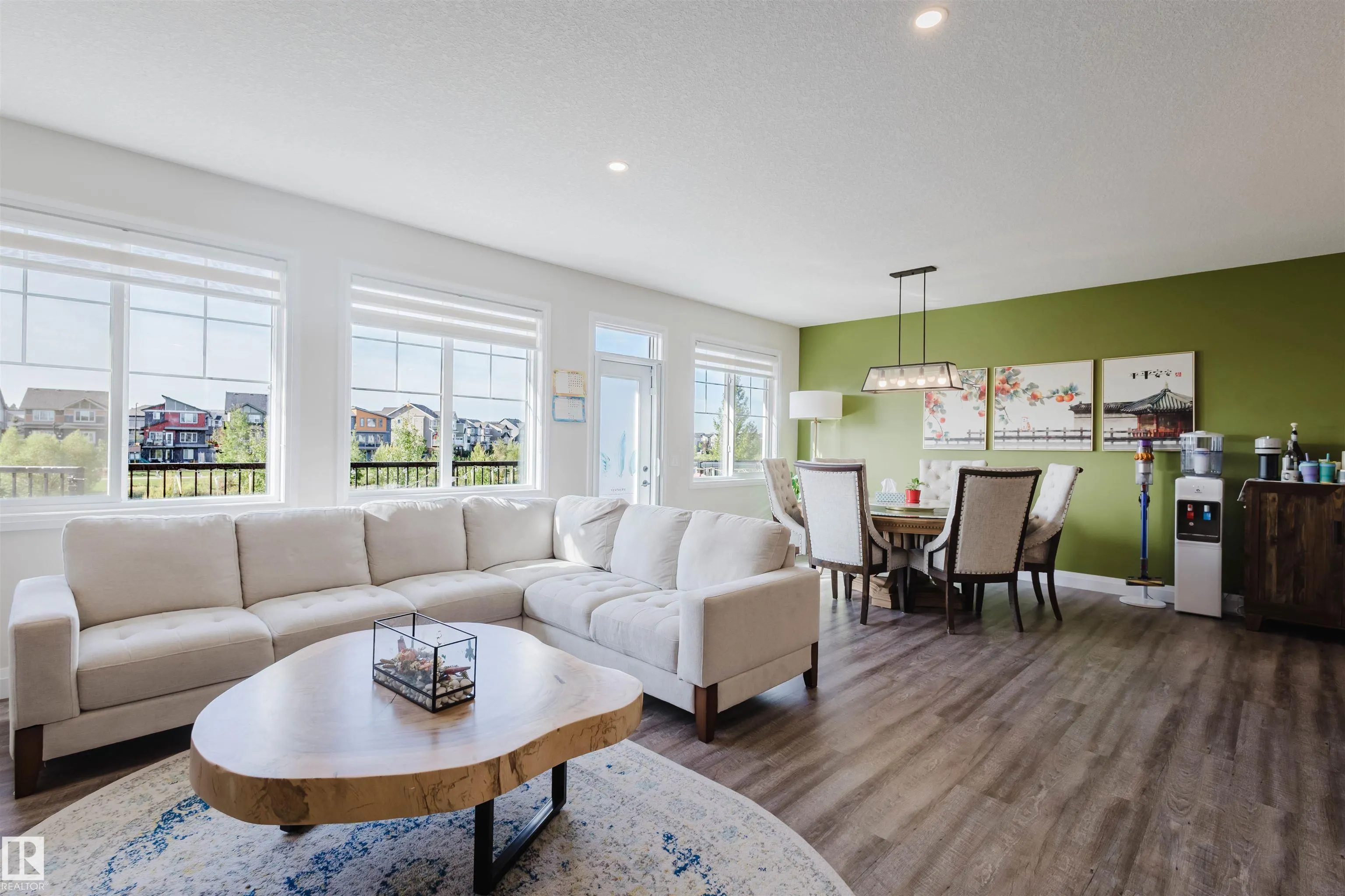 1415 DARBY GREEN Green