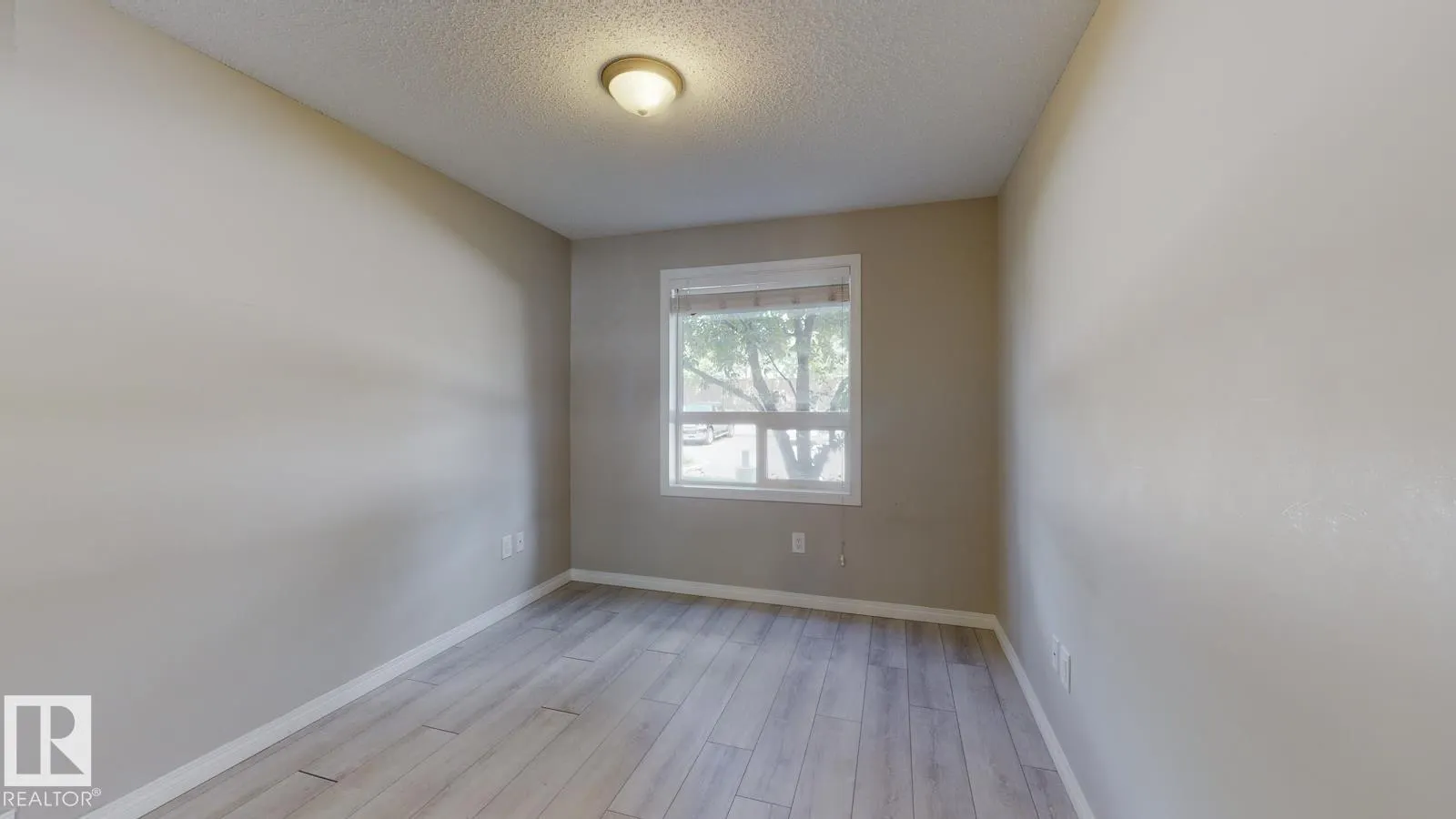 9357 SIMPSON Drive