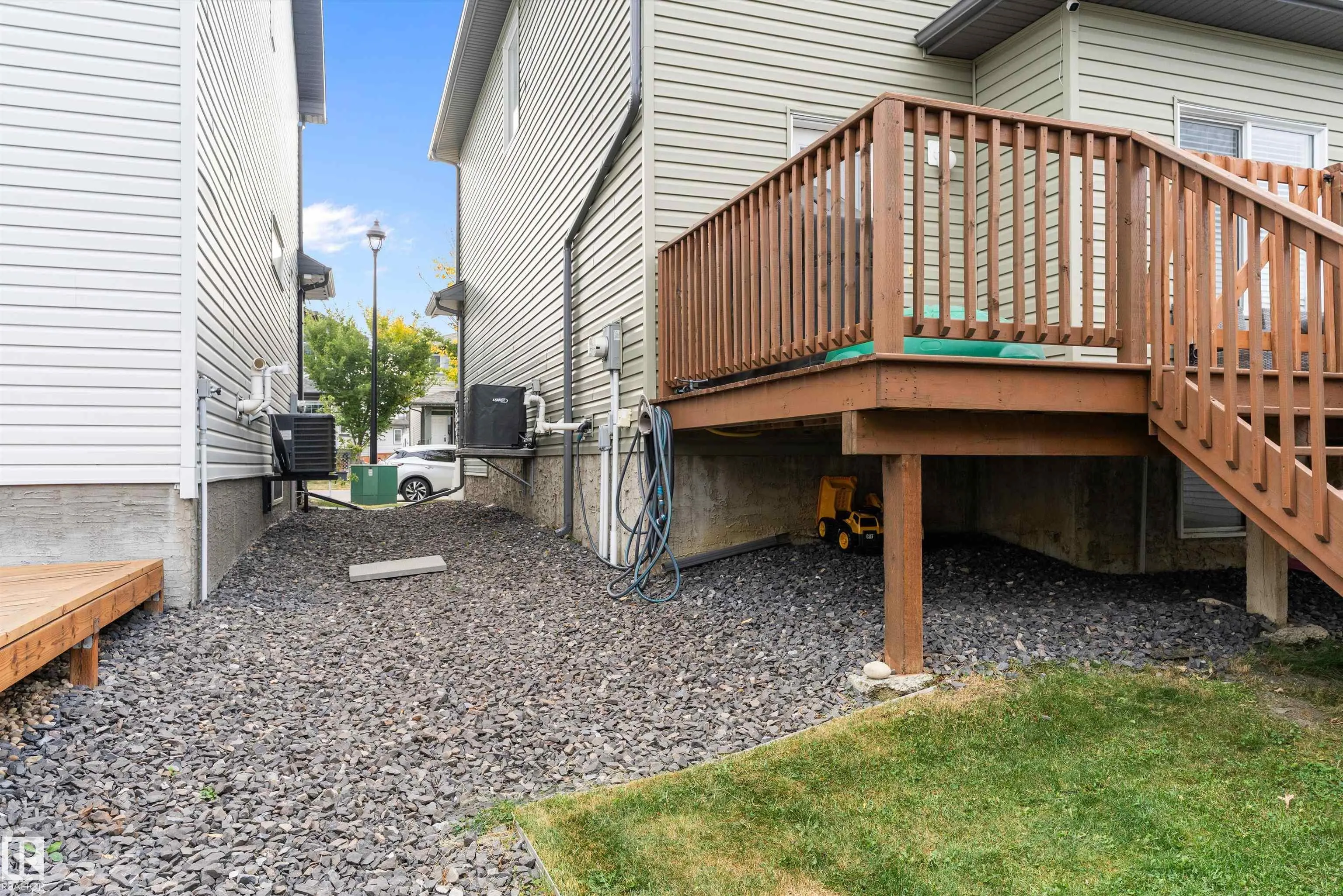 166 Kirpatrick Way