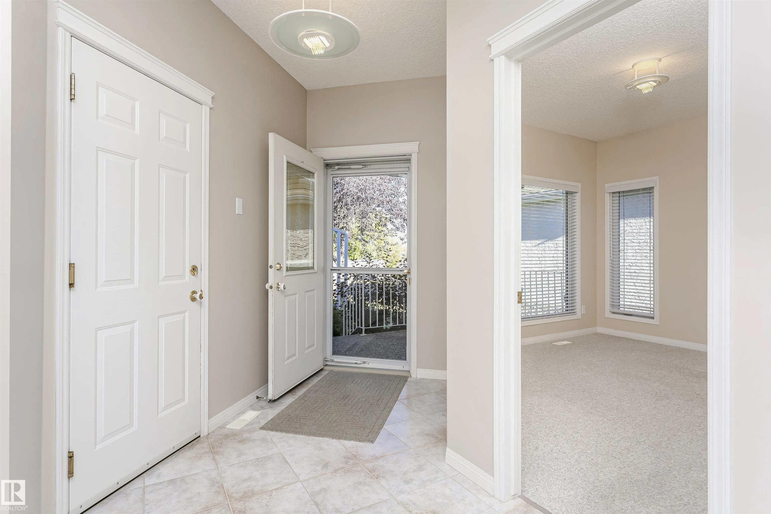 26 LONGVIEW Place