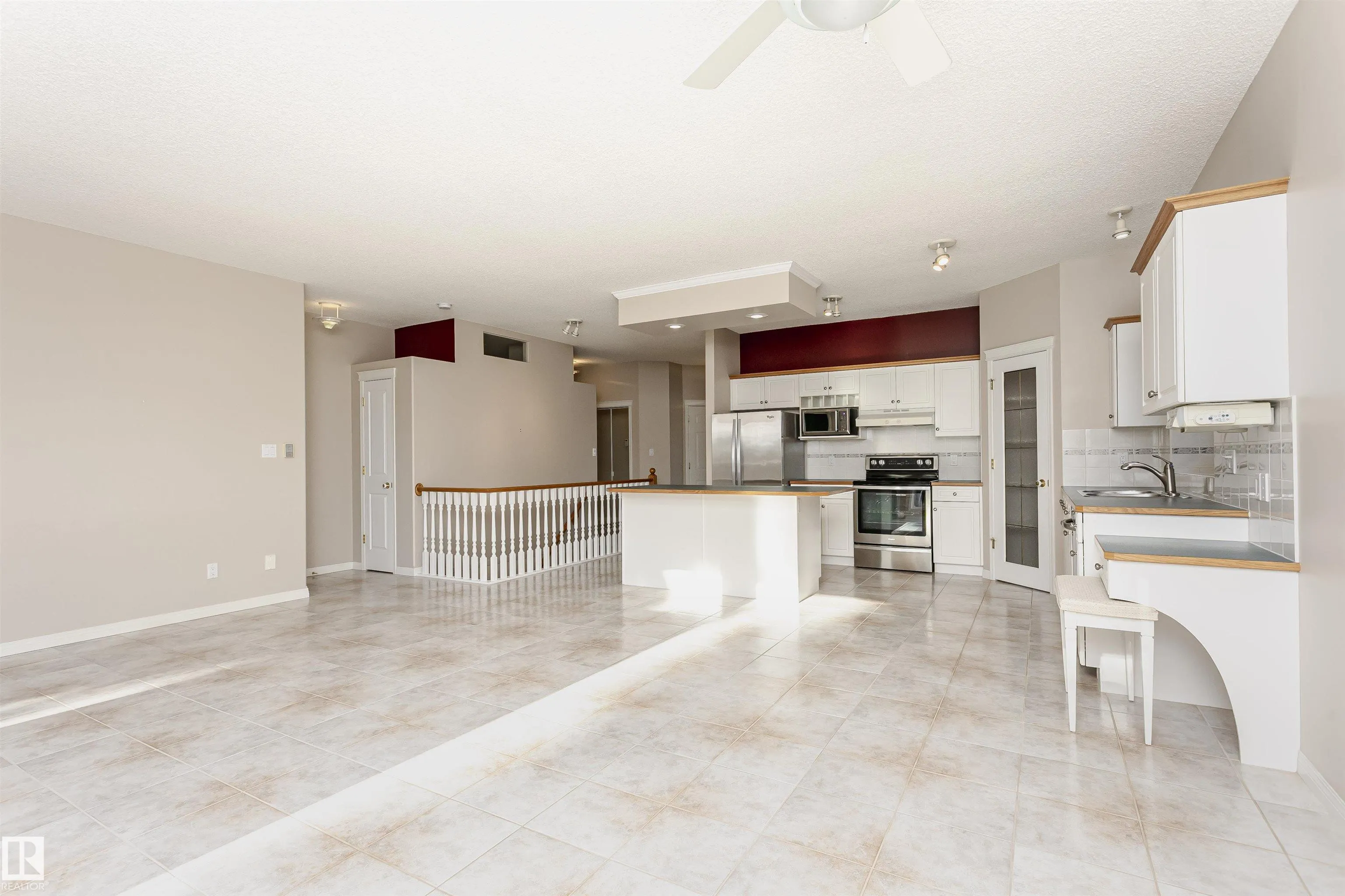 26 LONGVIEW Place