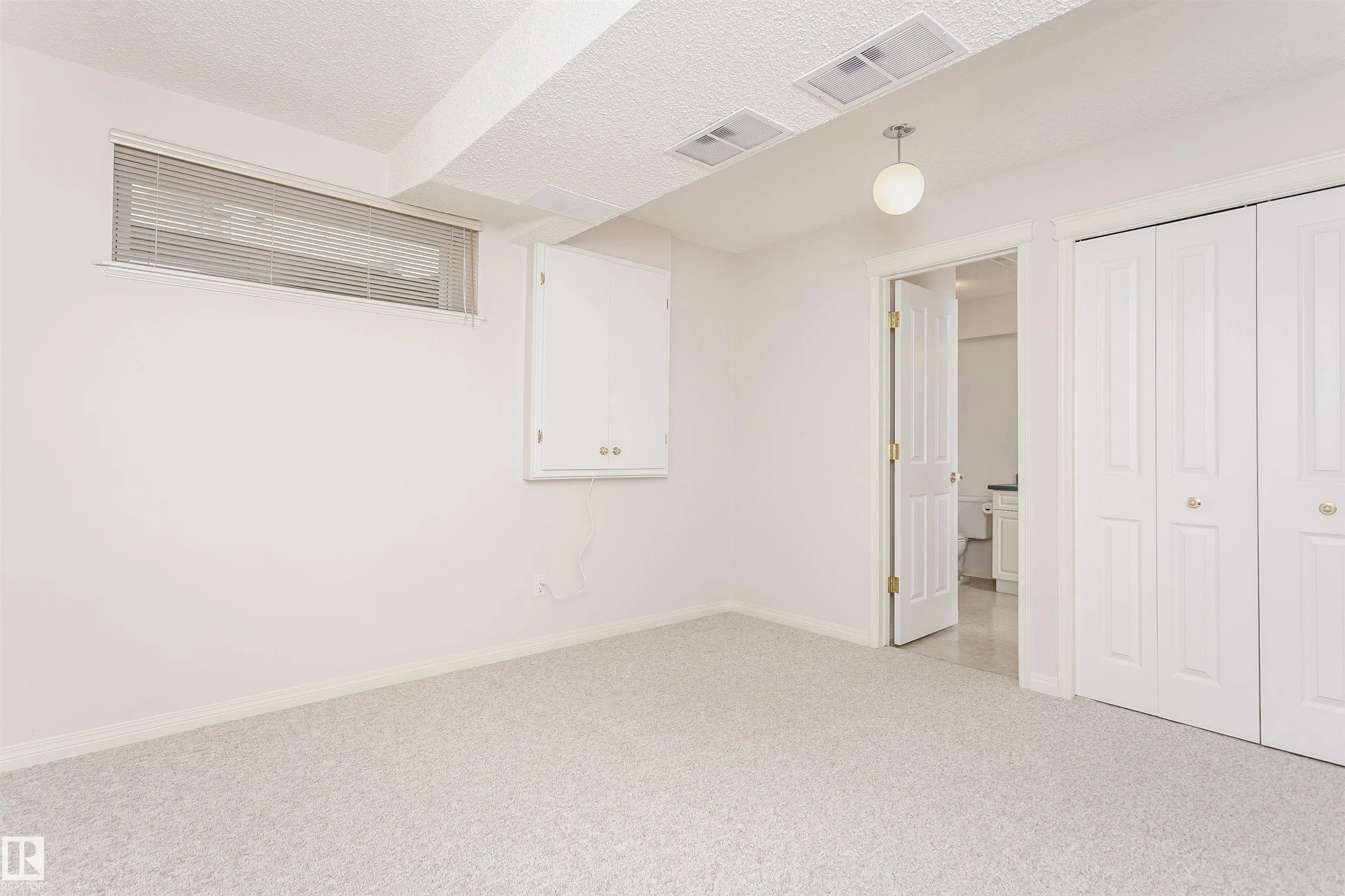 26 LONGVIEW Place