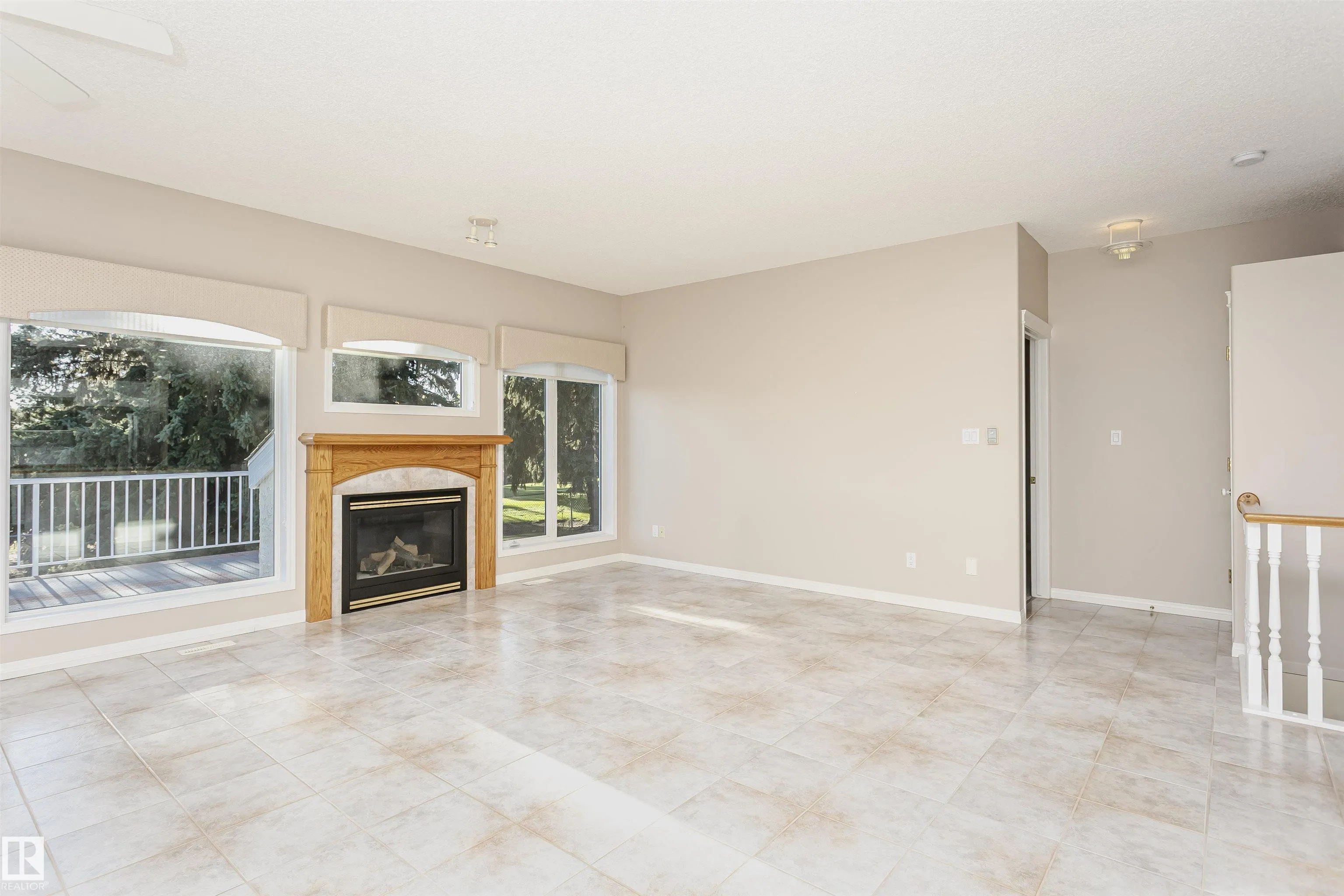 26 LONGVIEW Place