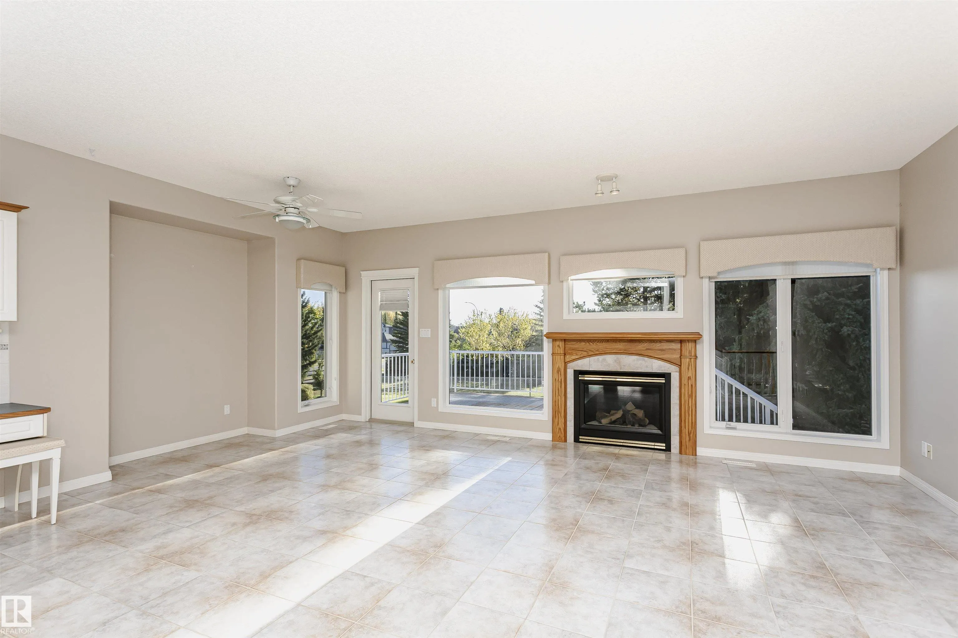 26 LONGVIEW Place