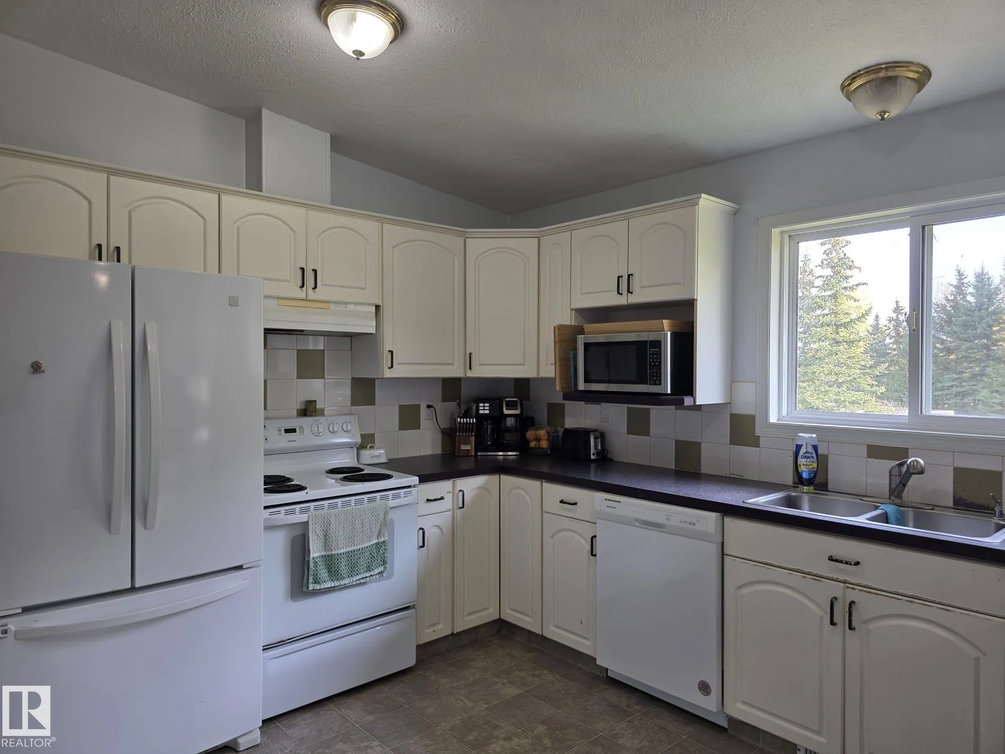 7215 Township Rd 504