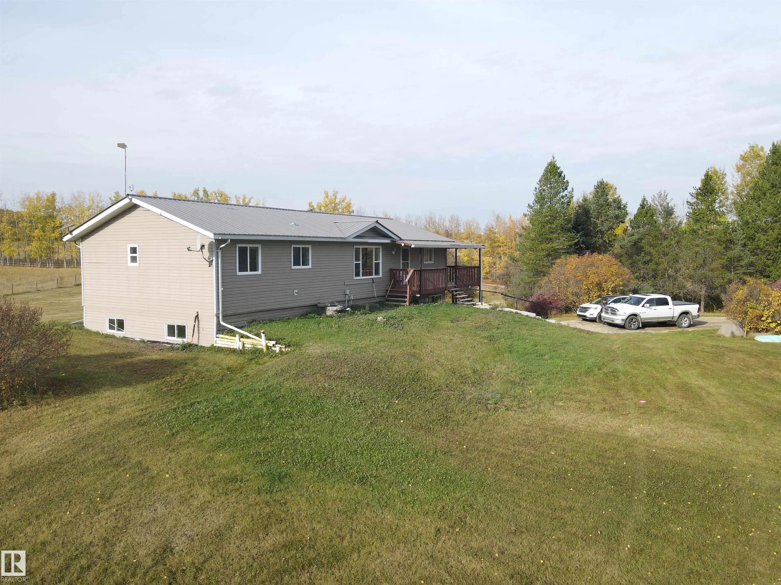 7215 Township Rd 504