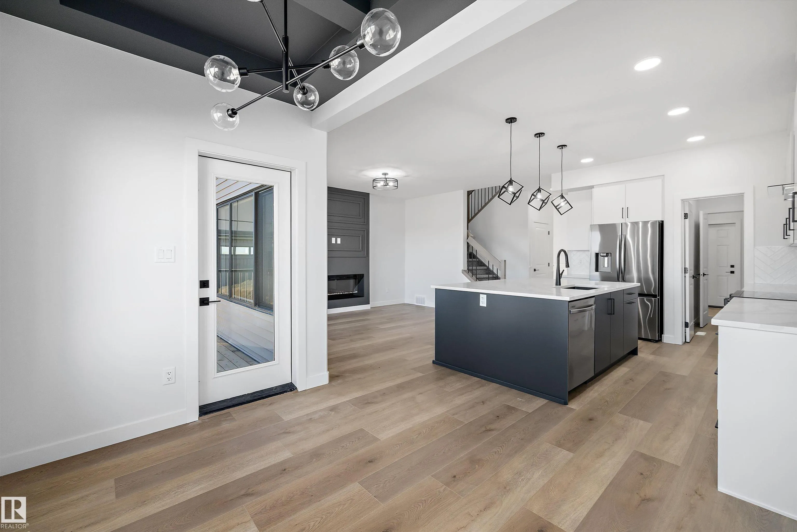 28 Chartres Close