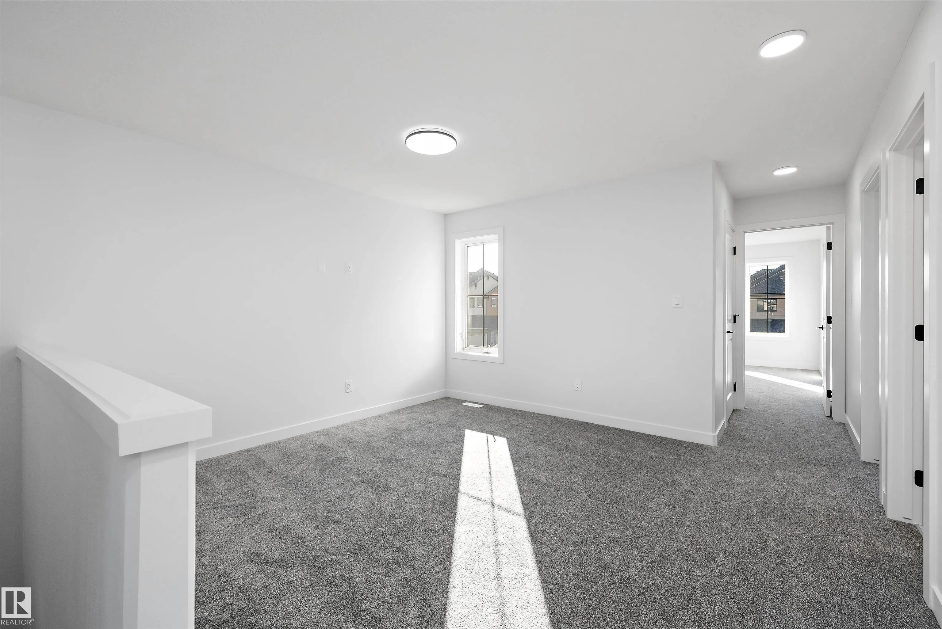 28 Chartres Close