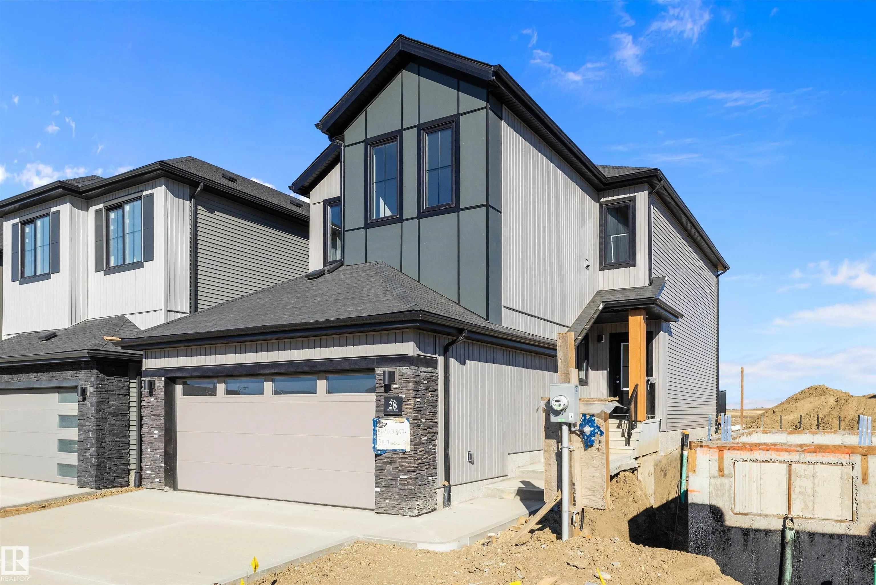 28 Chartres Close
