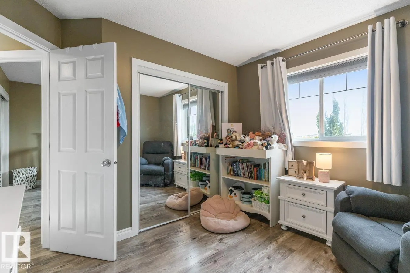 3133 TRELLE Loop