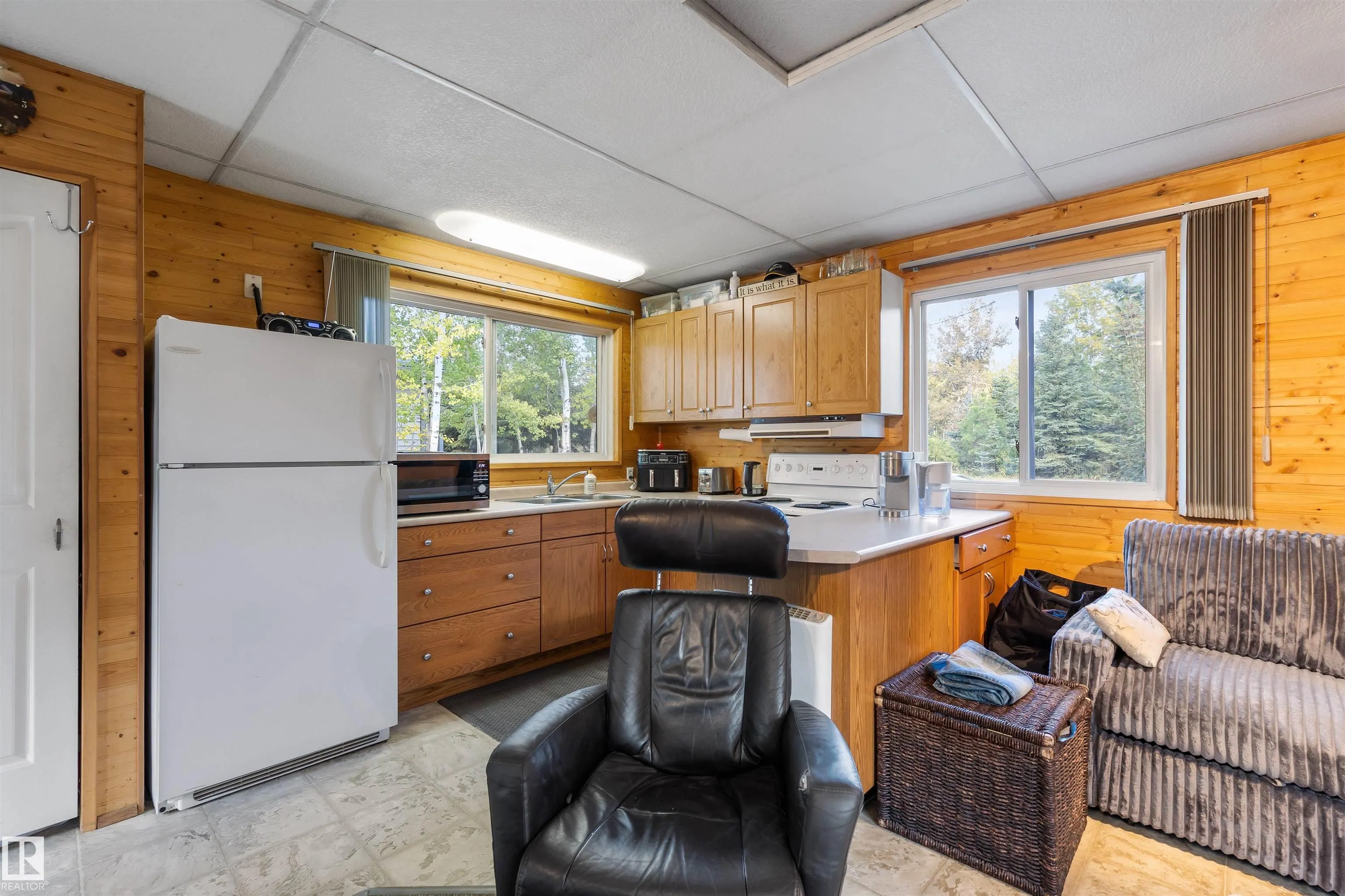 55230 RGE ROAD 10
