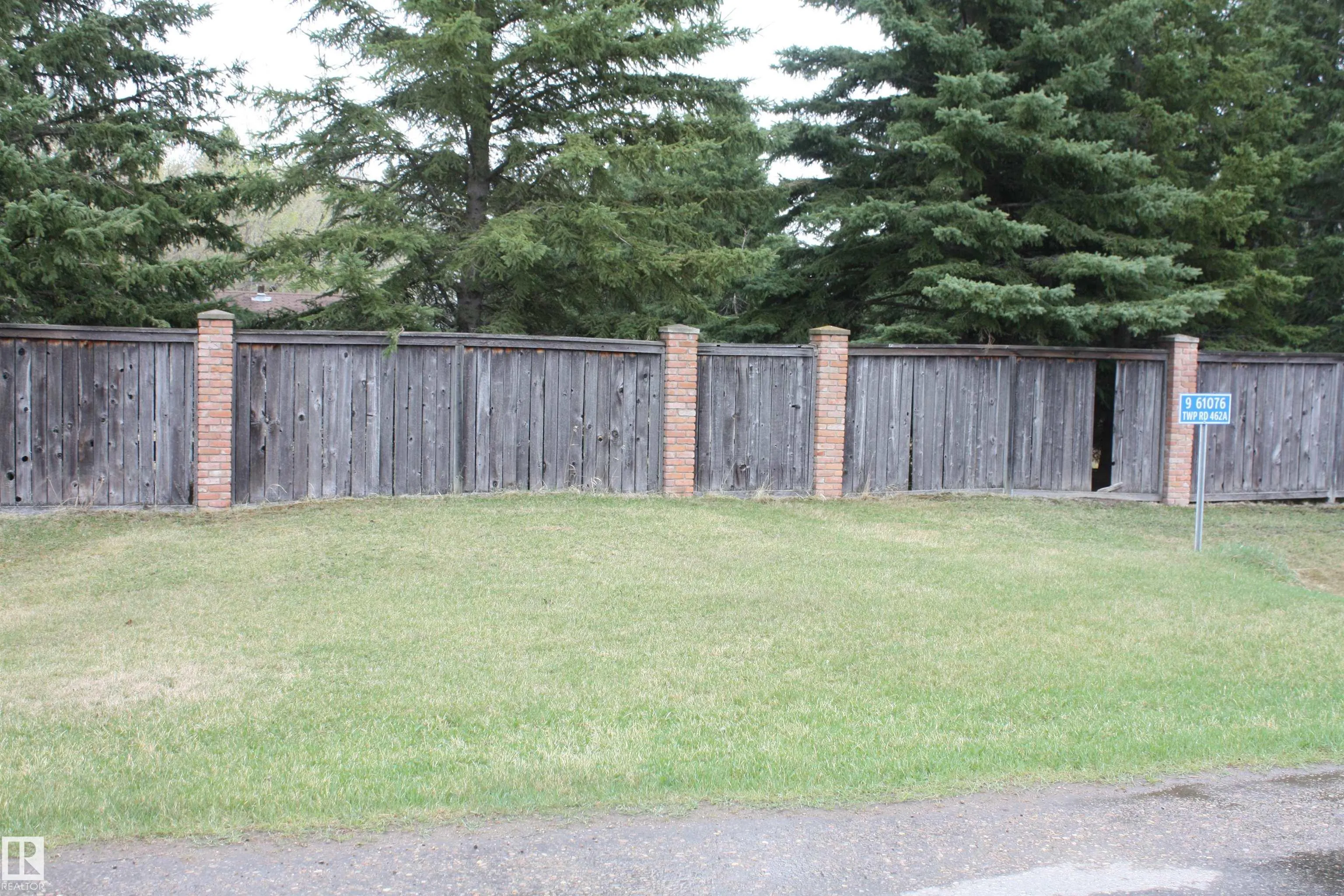 61076 TWP ROAD 462 A