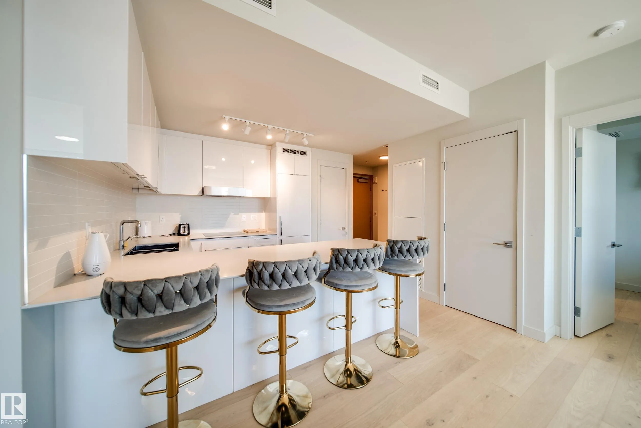 10360 102 Street