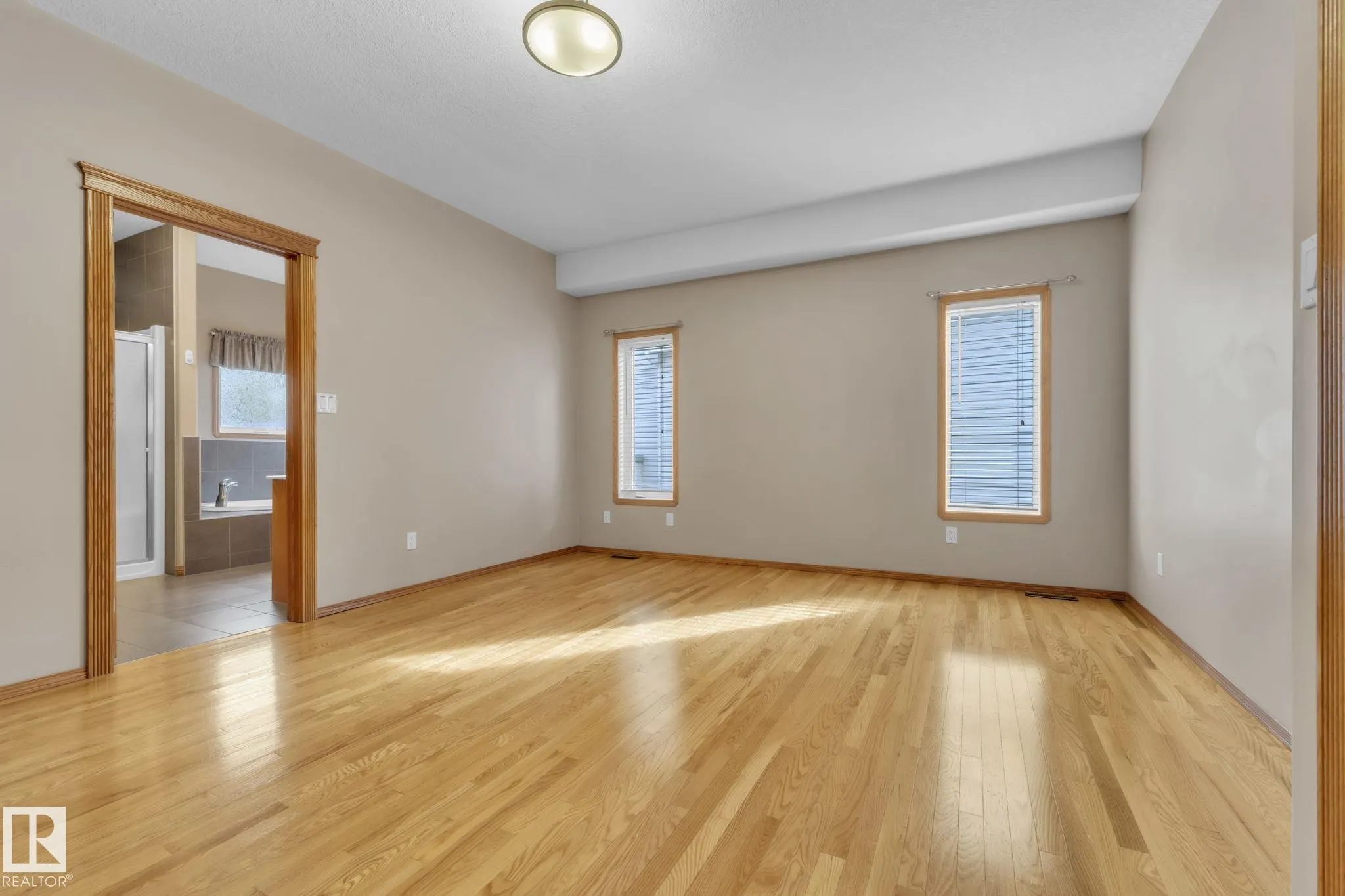 1217 SUMMERSIDE Drive