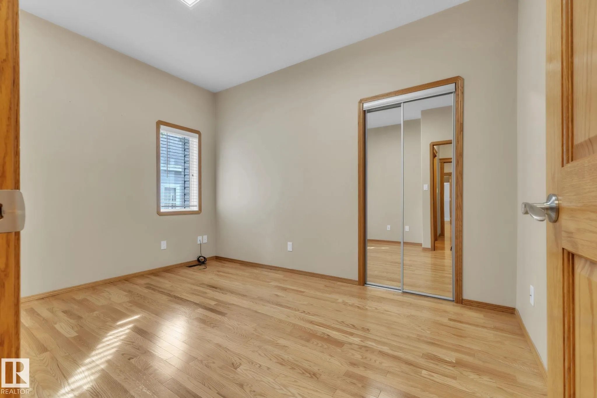 1217 SUMMERSIDE Drive