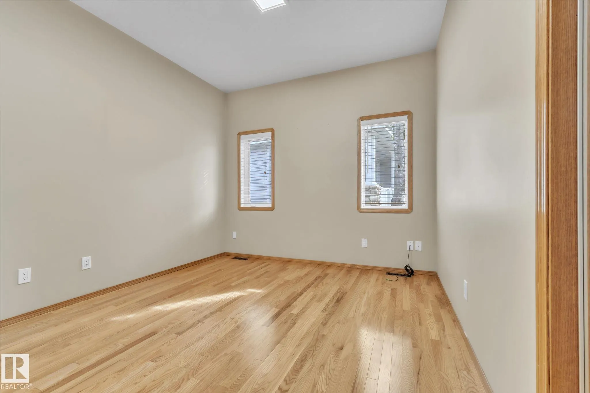 1217 SUMMERSIDE Drive