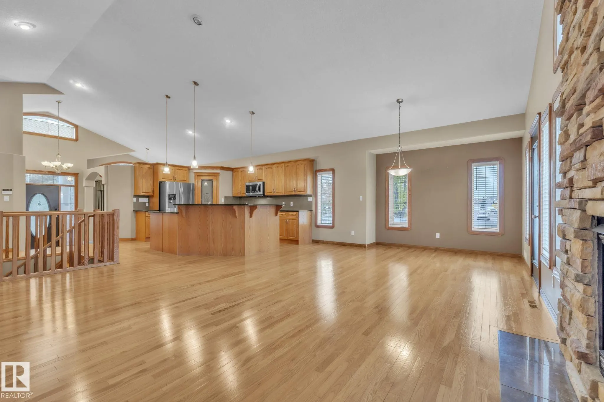 1217 SUMMERSIDE Drive