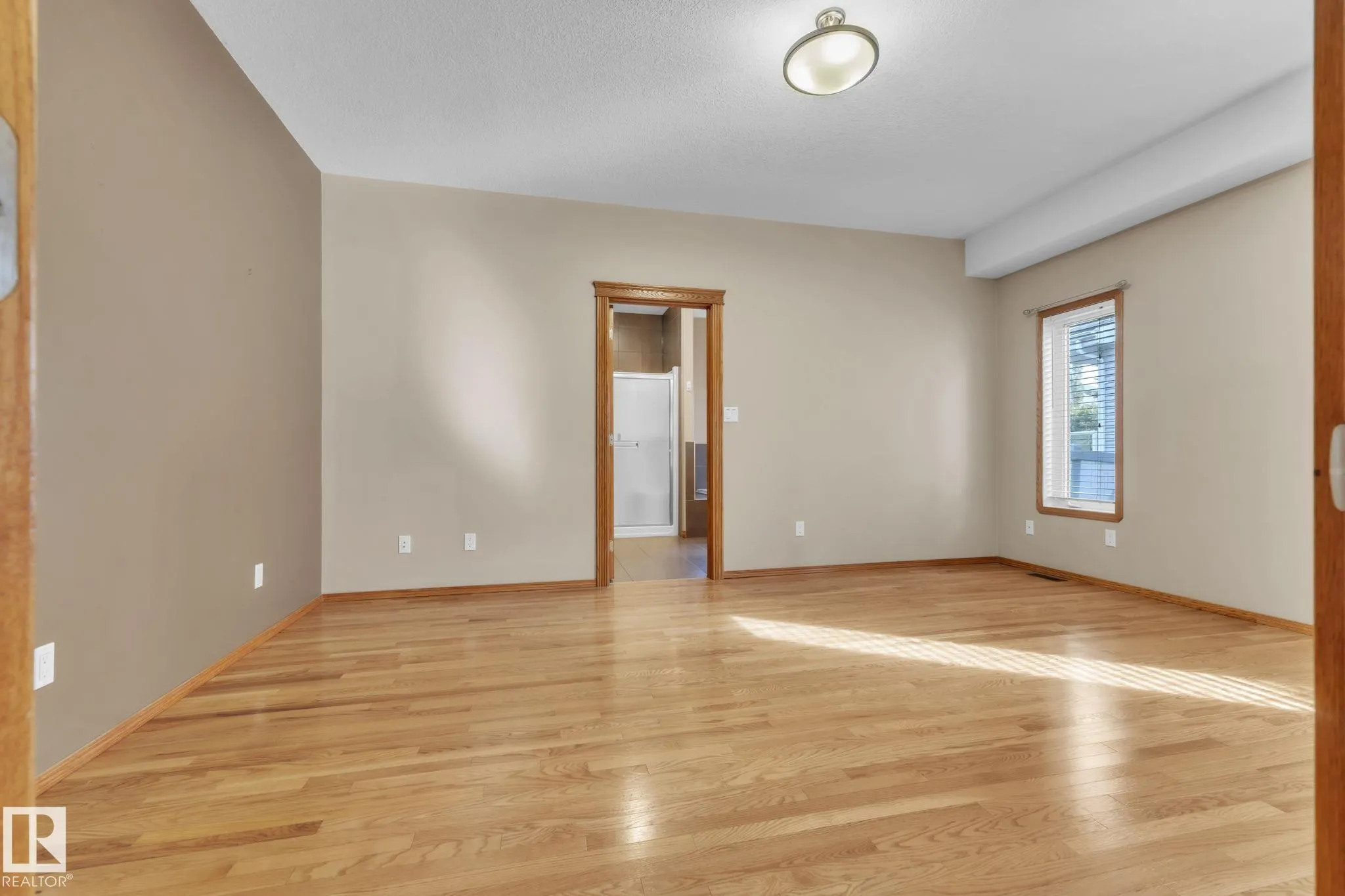 1217 SUMMERSIDE Drive
