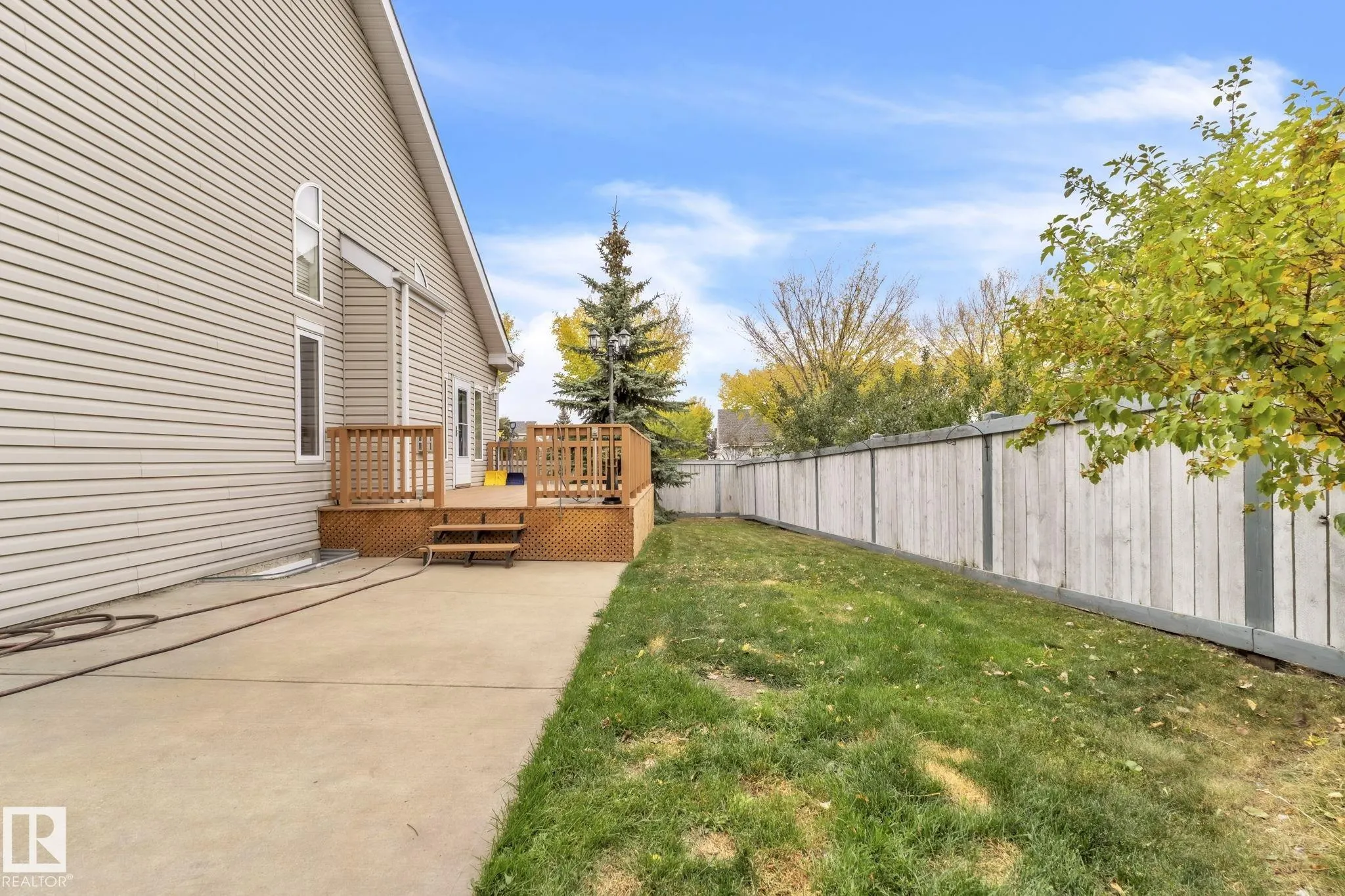 1217 SUMMERSIDE Drive