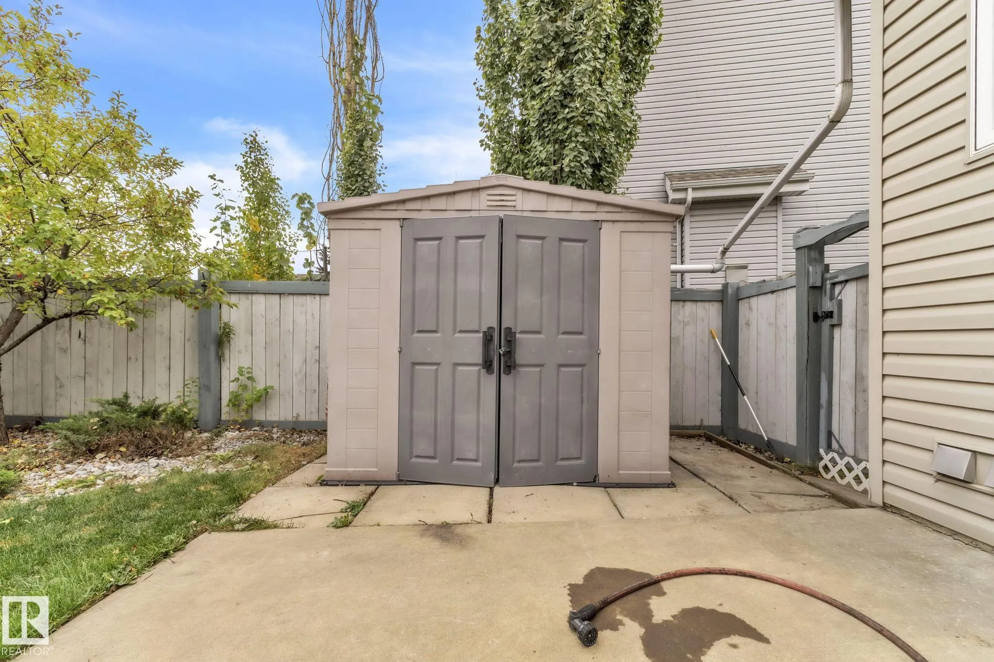 1217 SUMMERSIDE Drive