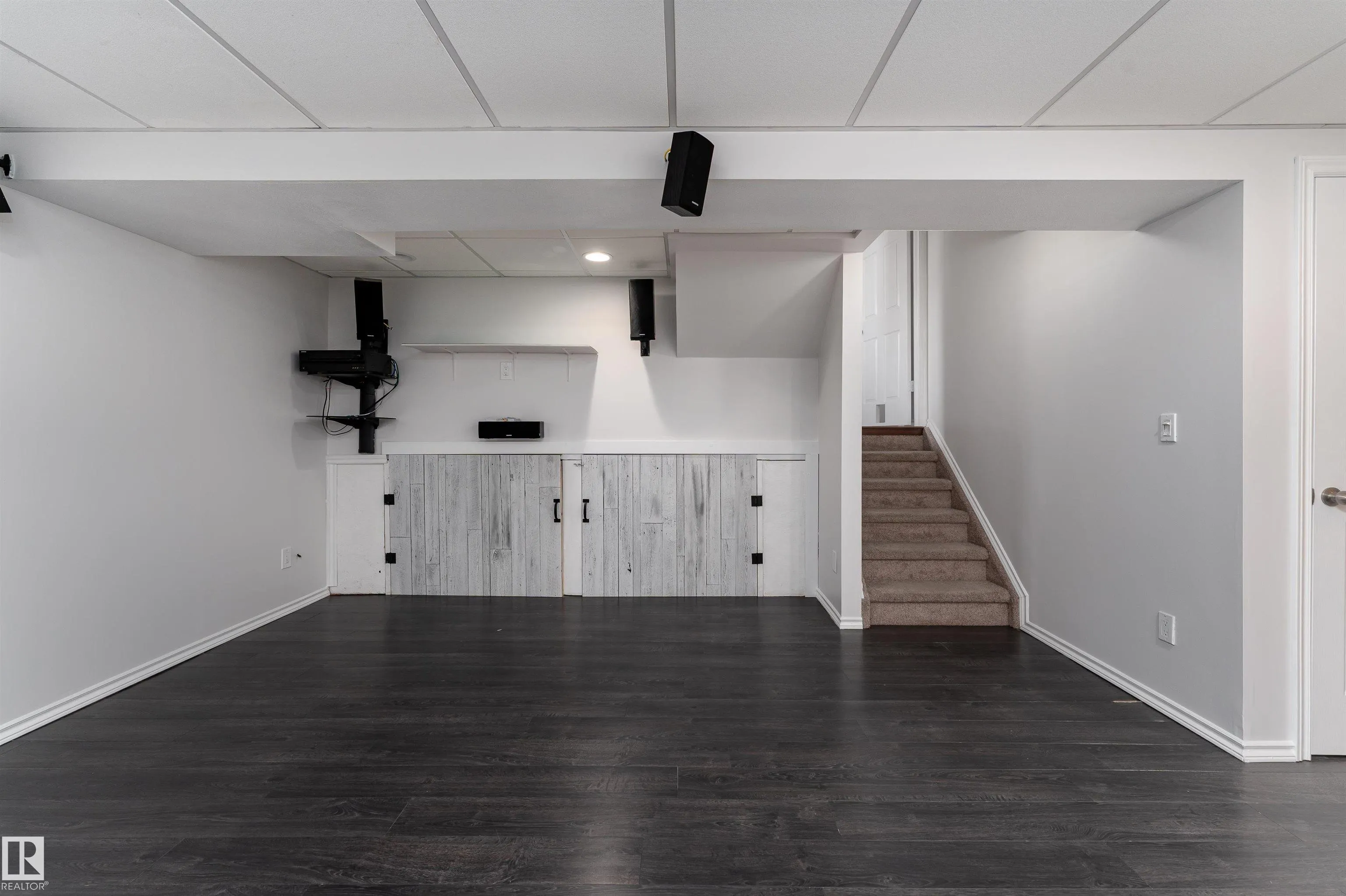 111 WESTMEWS
