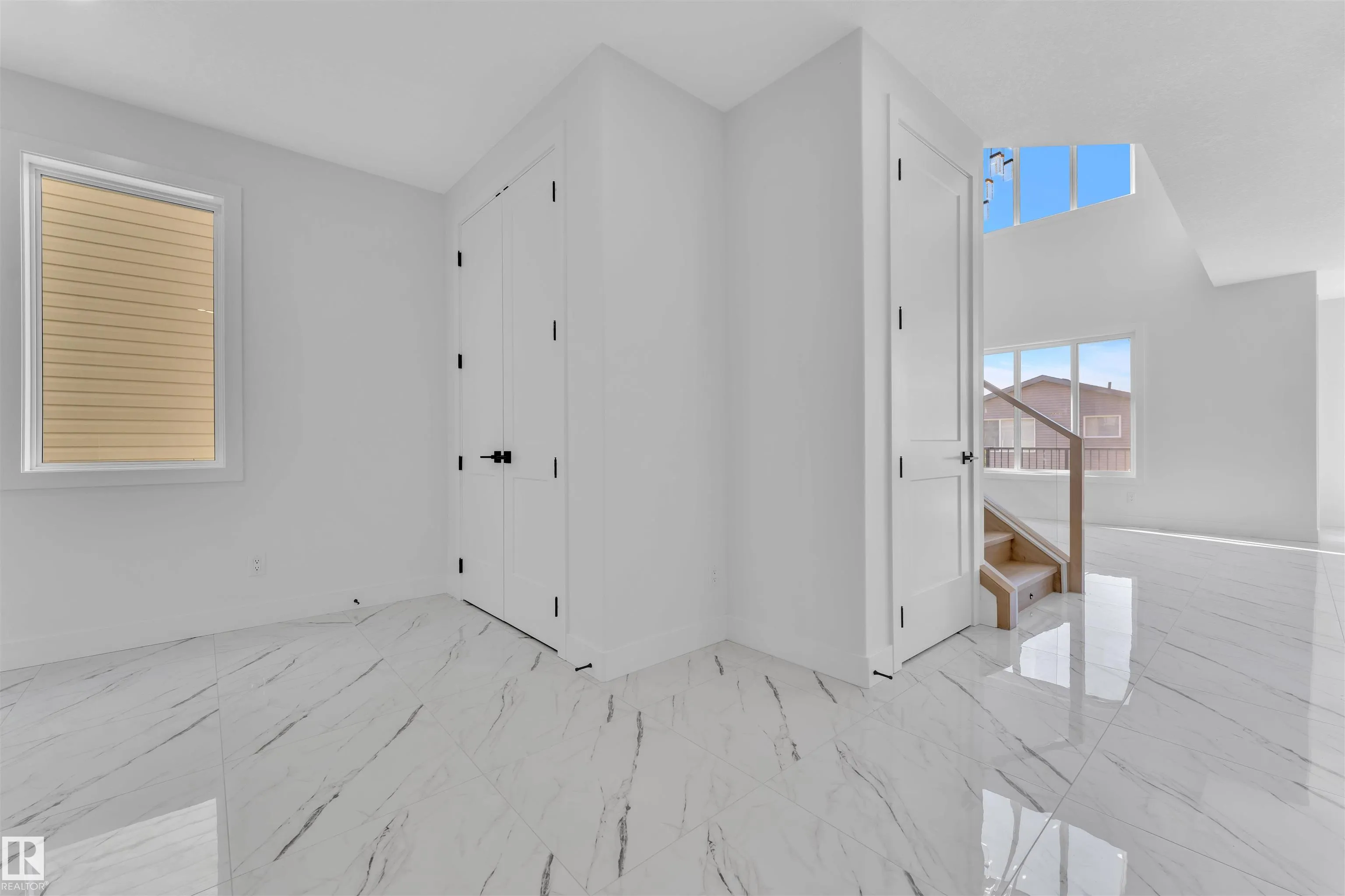415 Pine Point(e)