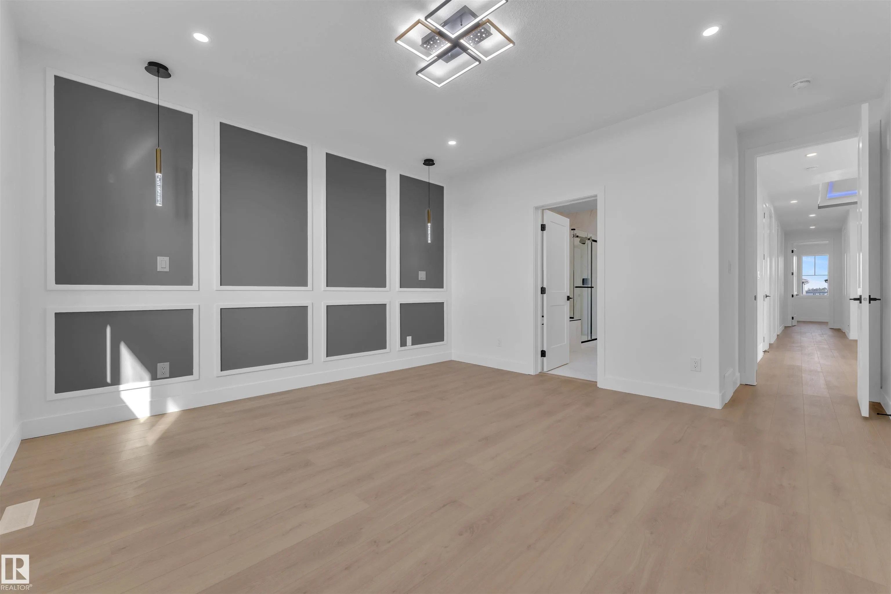 417 PINE Point(e)