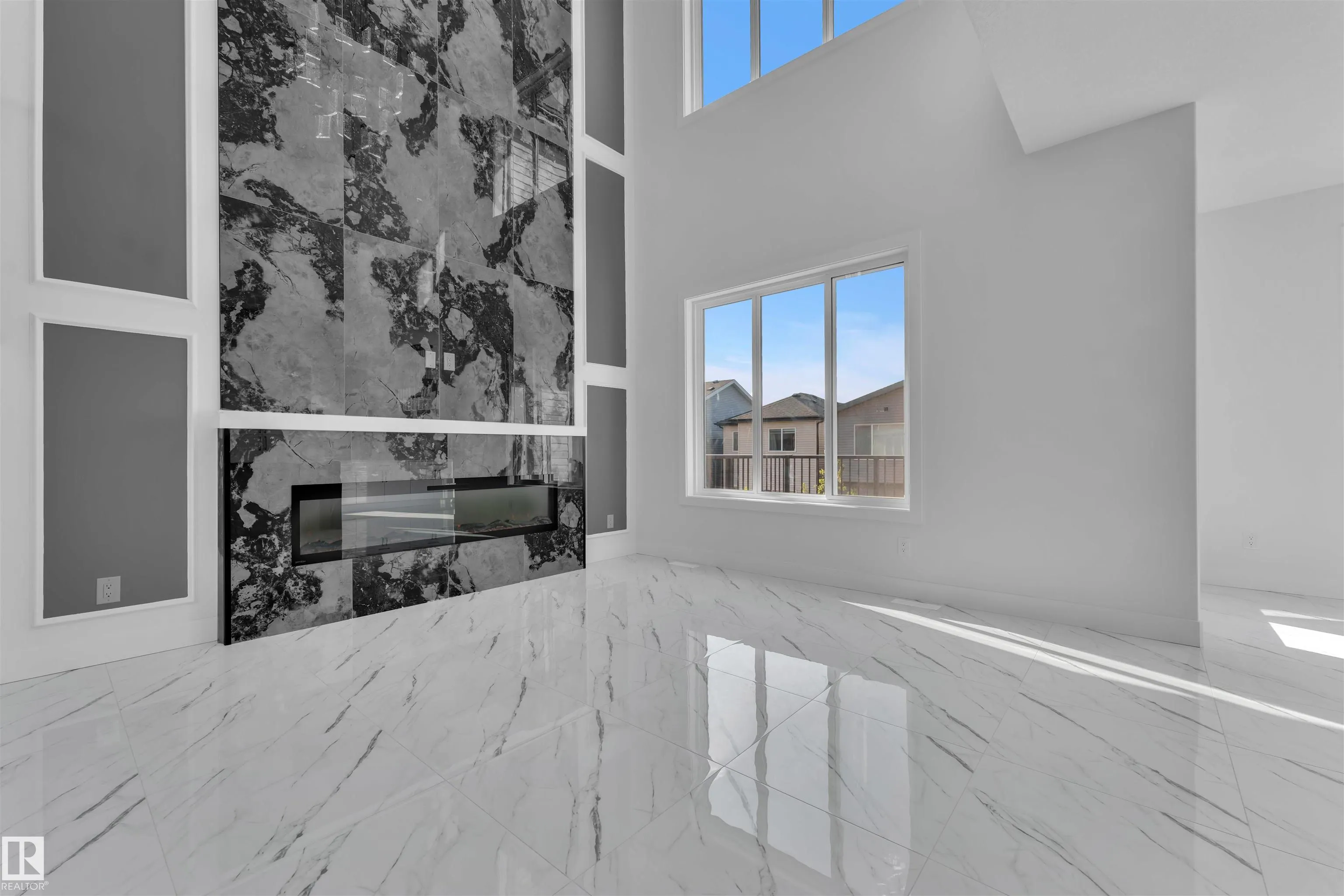 417 PINE Point(e)