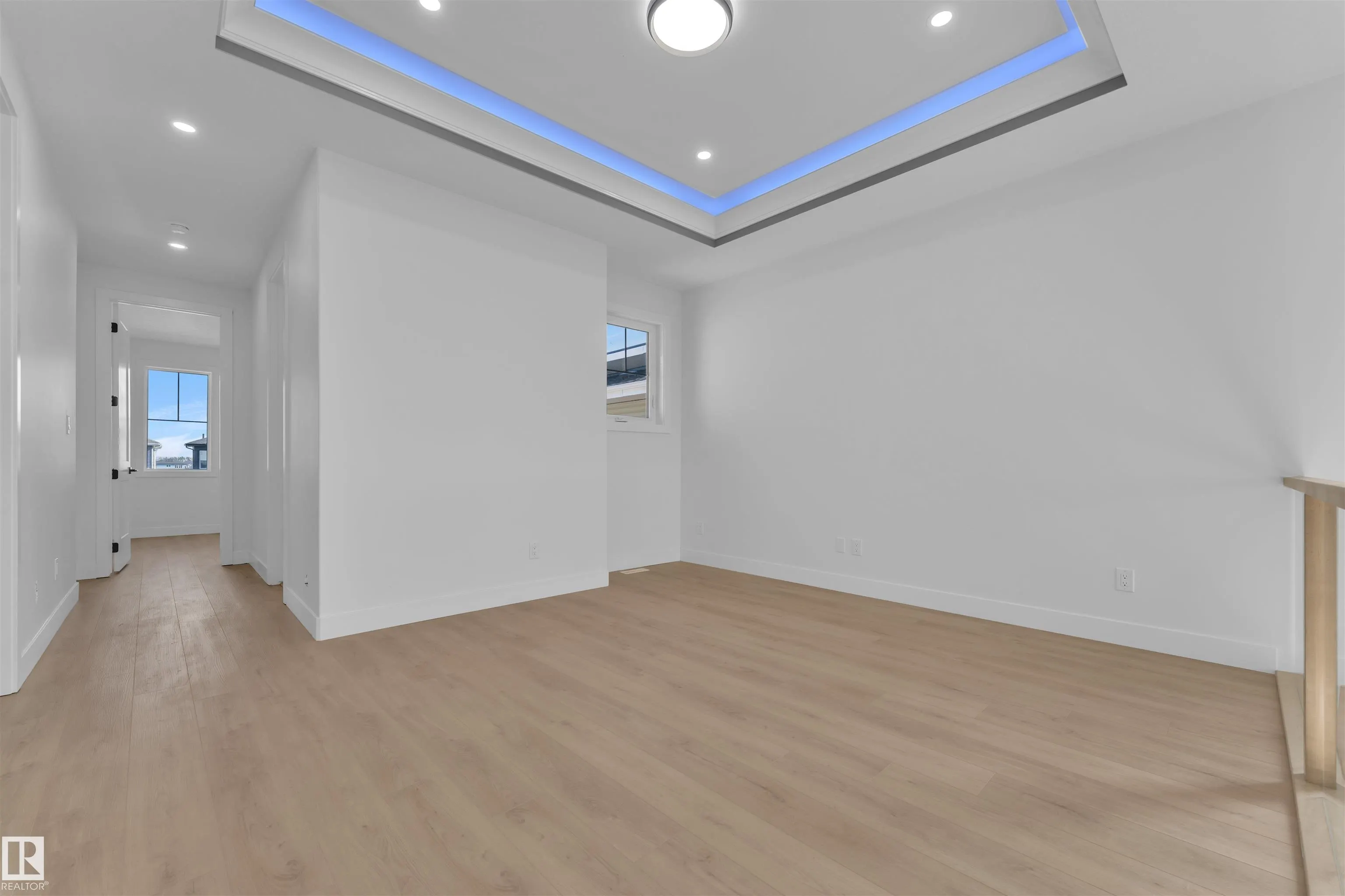417 PINE Point(e)