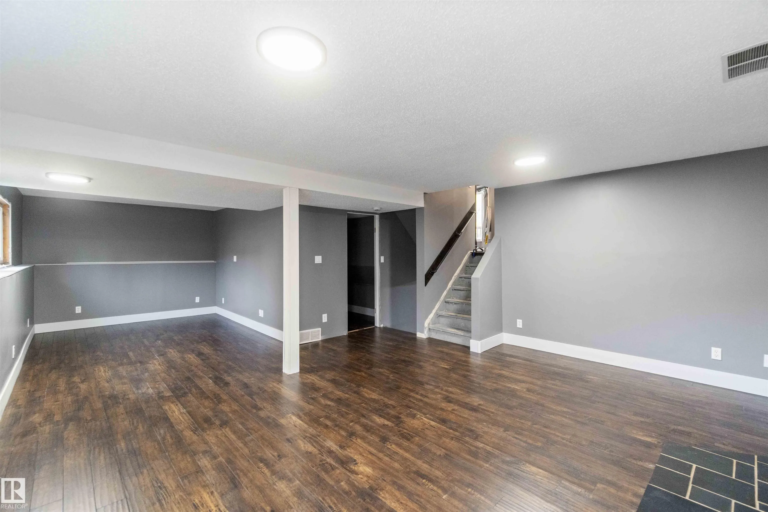 99 DORCHESTER Drive