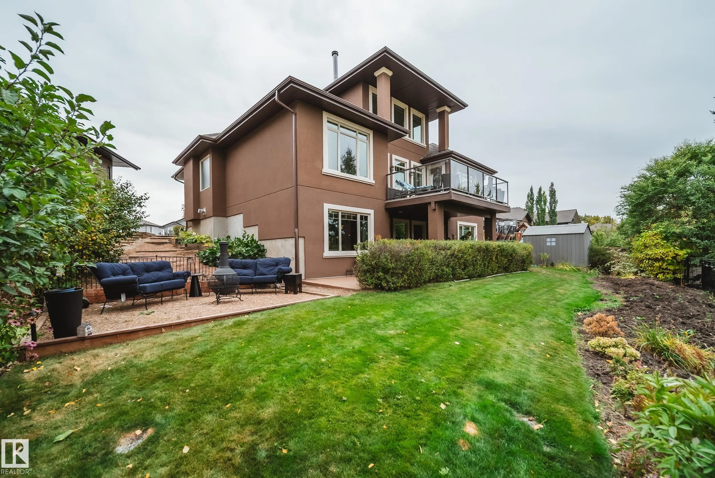 248 RAVINE Drive