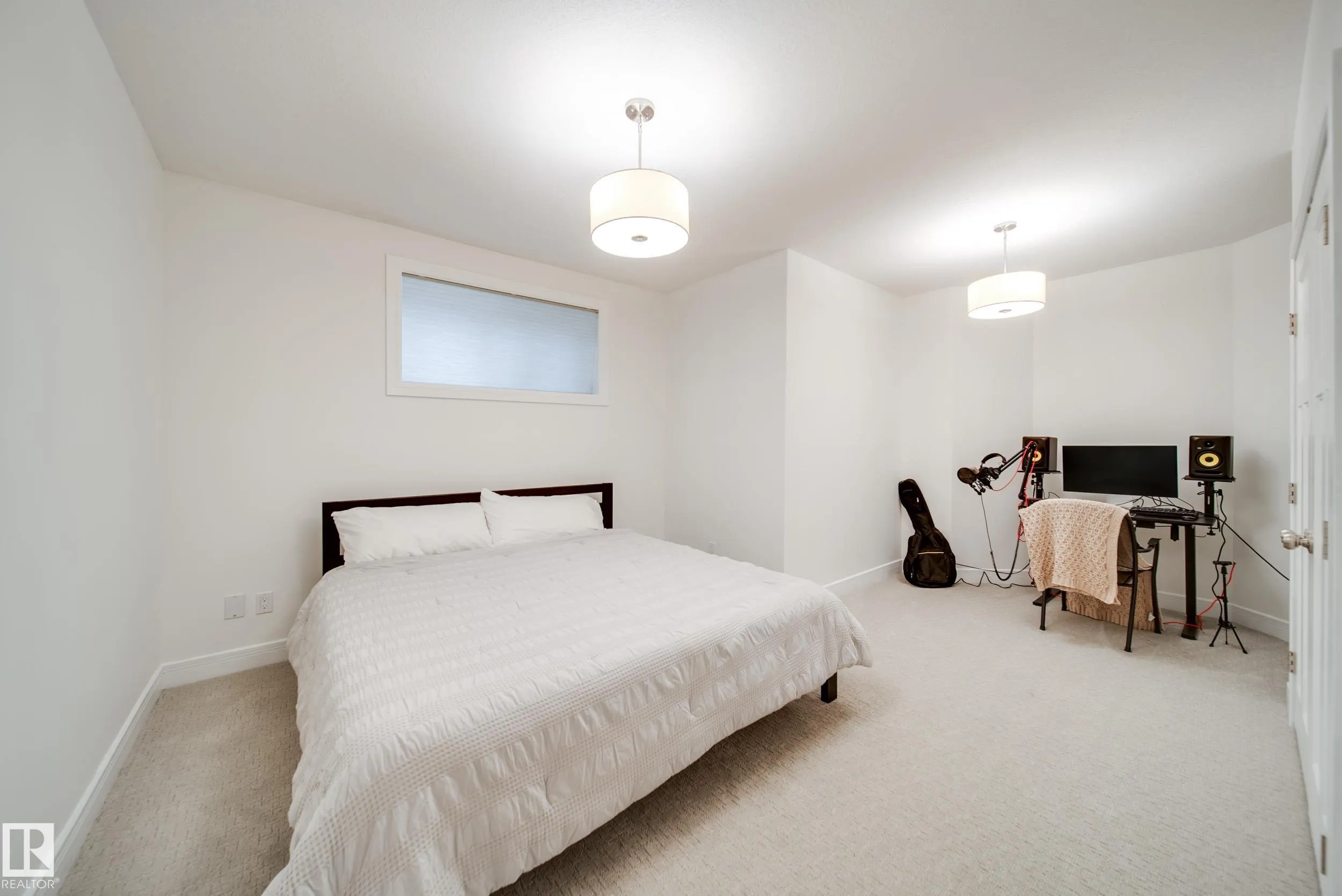 248 RAVINE Drive