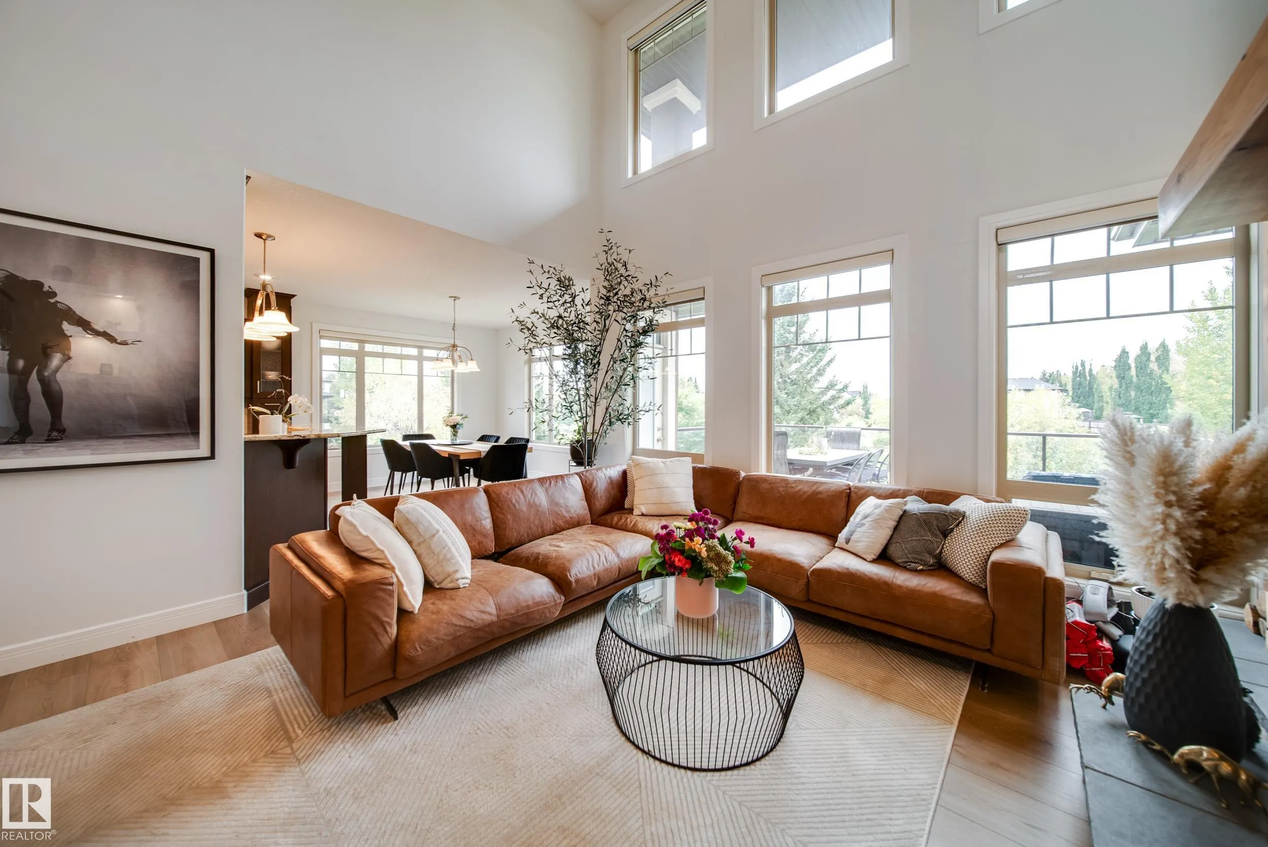 248 RAVINE Drive