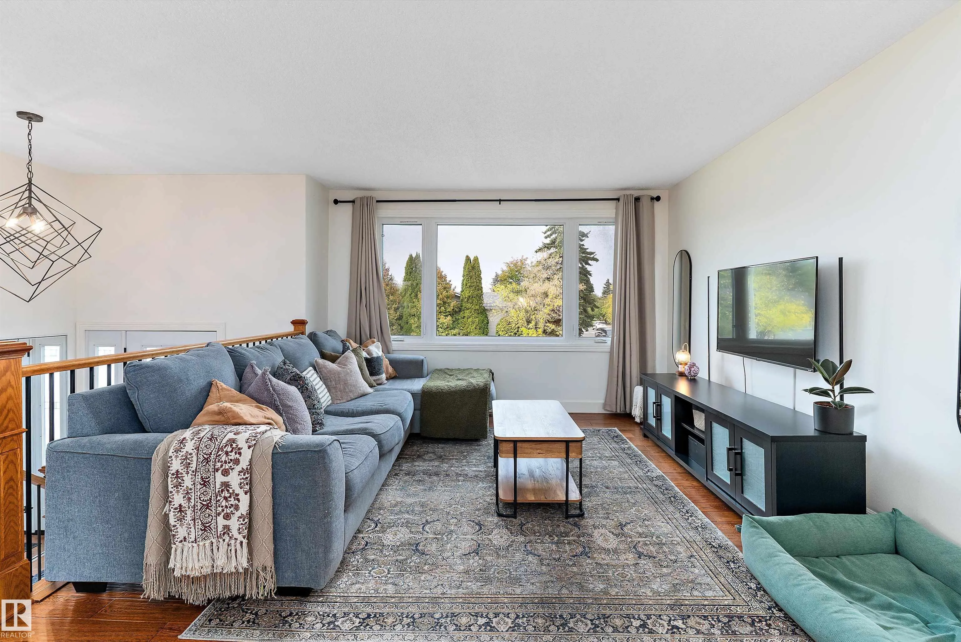 25 GRANT Avenue