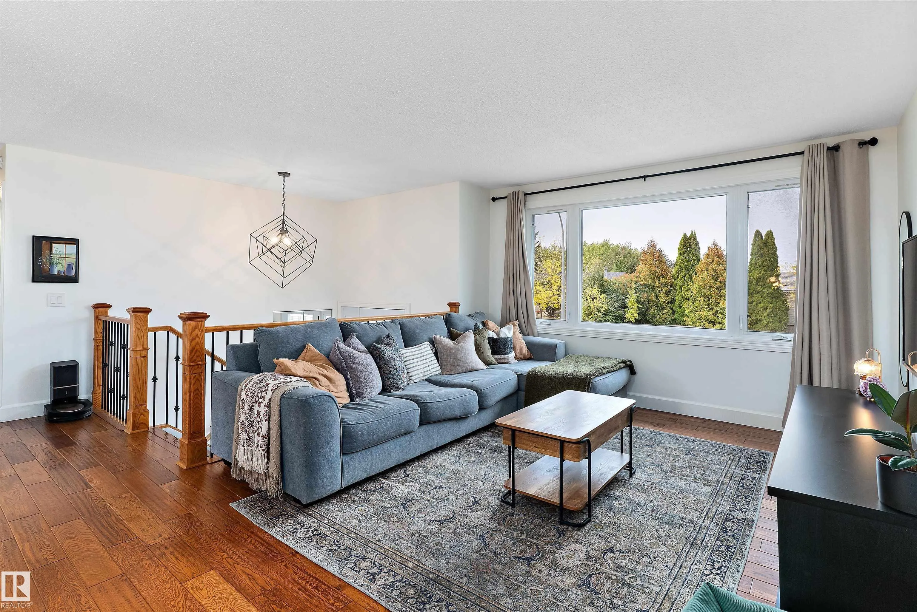 25 GRANT Avenue