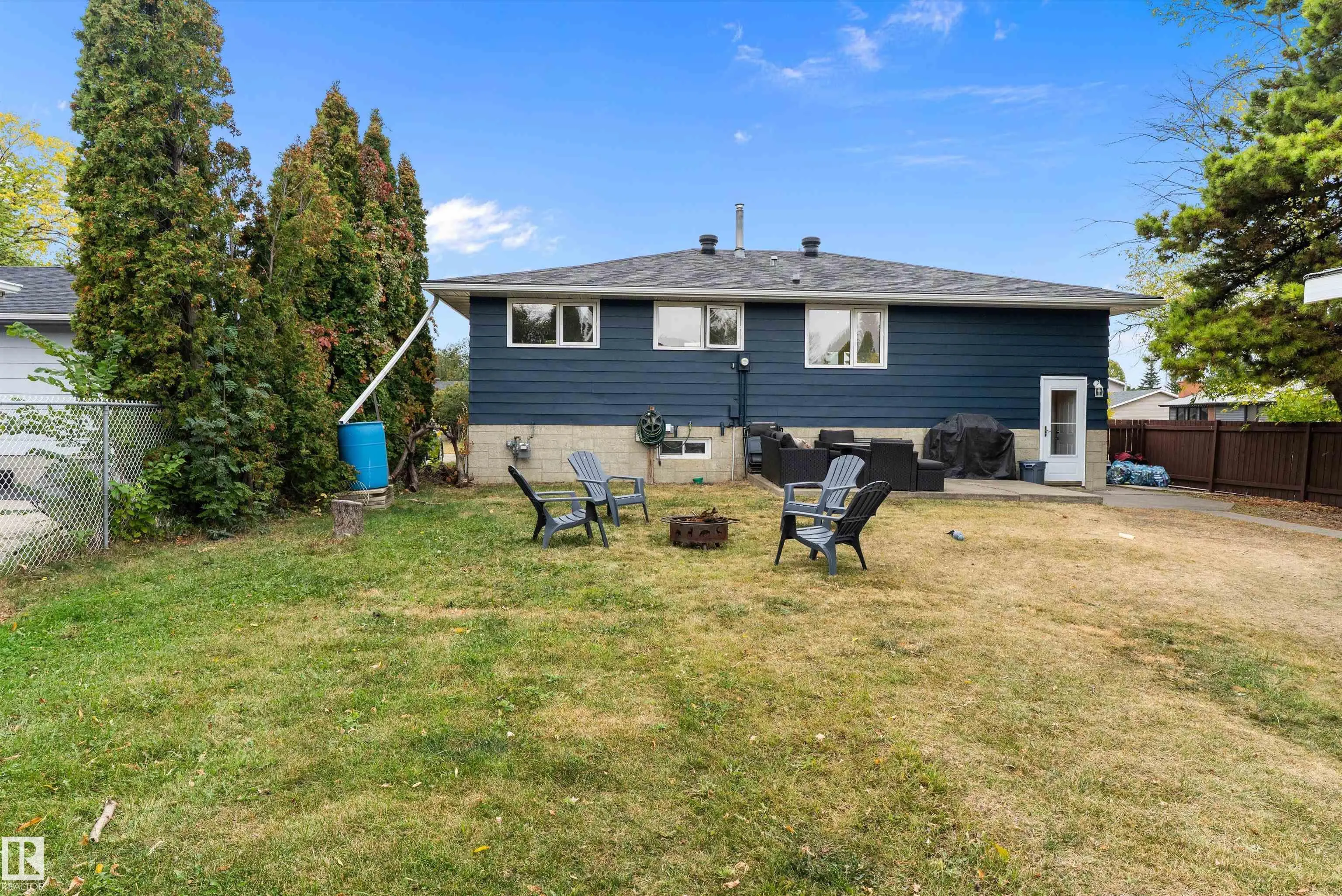 25 GRANT Avenue