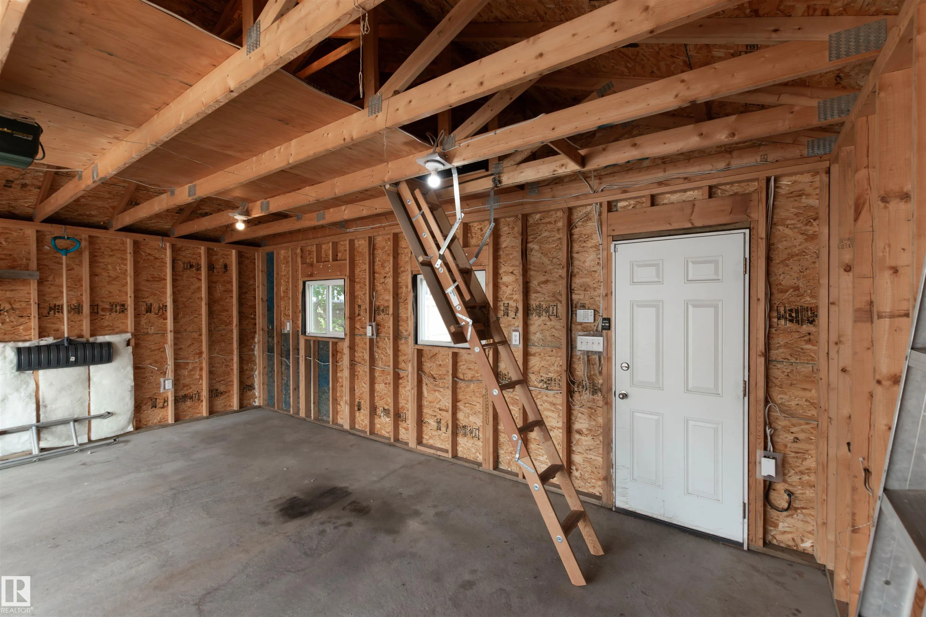14 Summerfield Point(e)