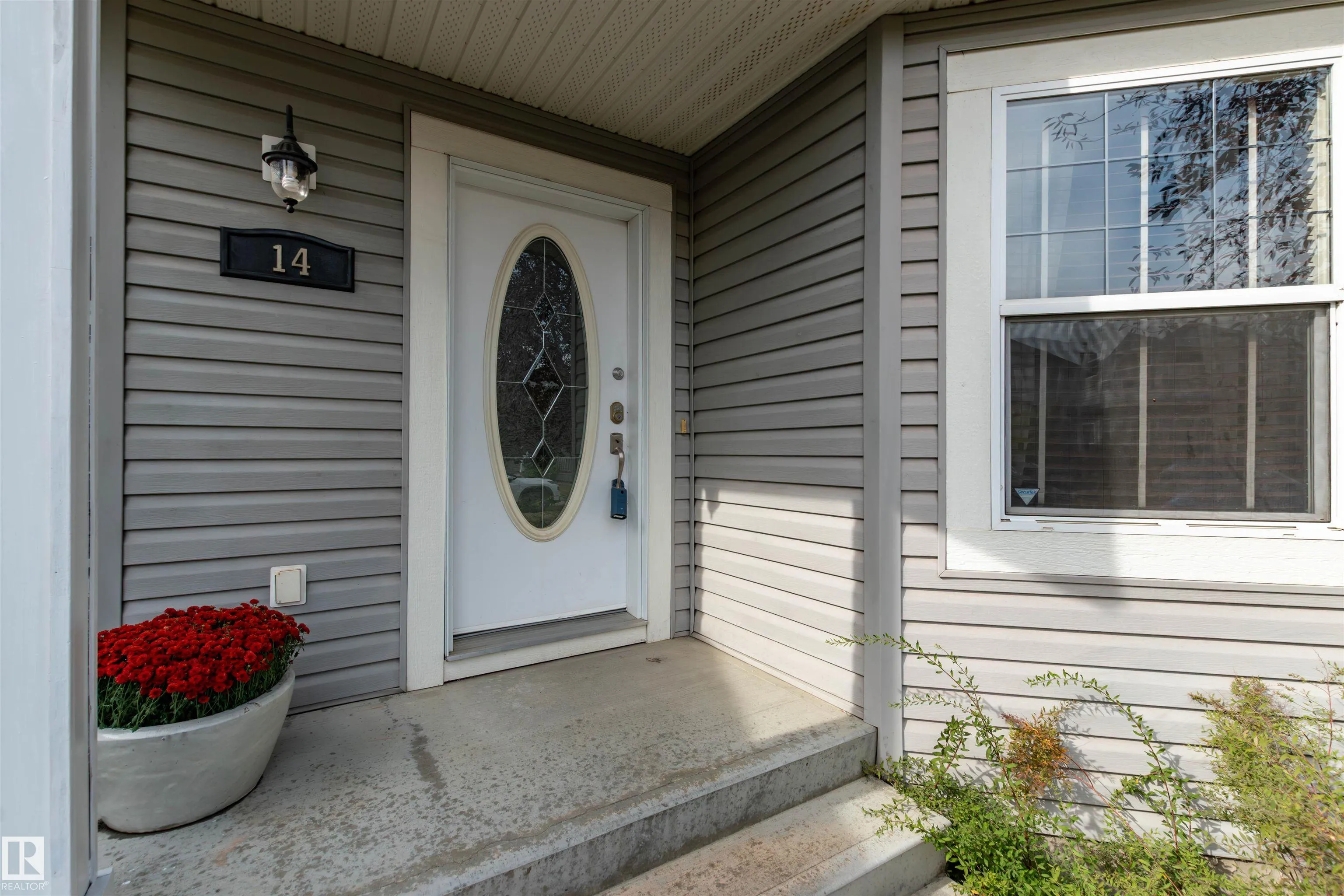 14 Summerfield Point(e)