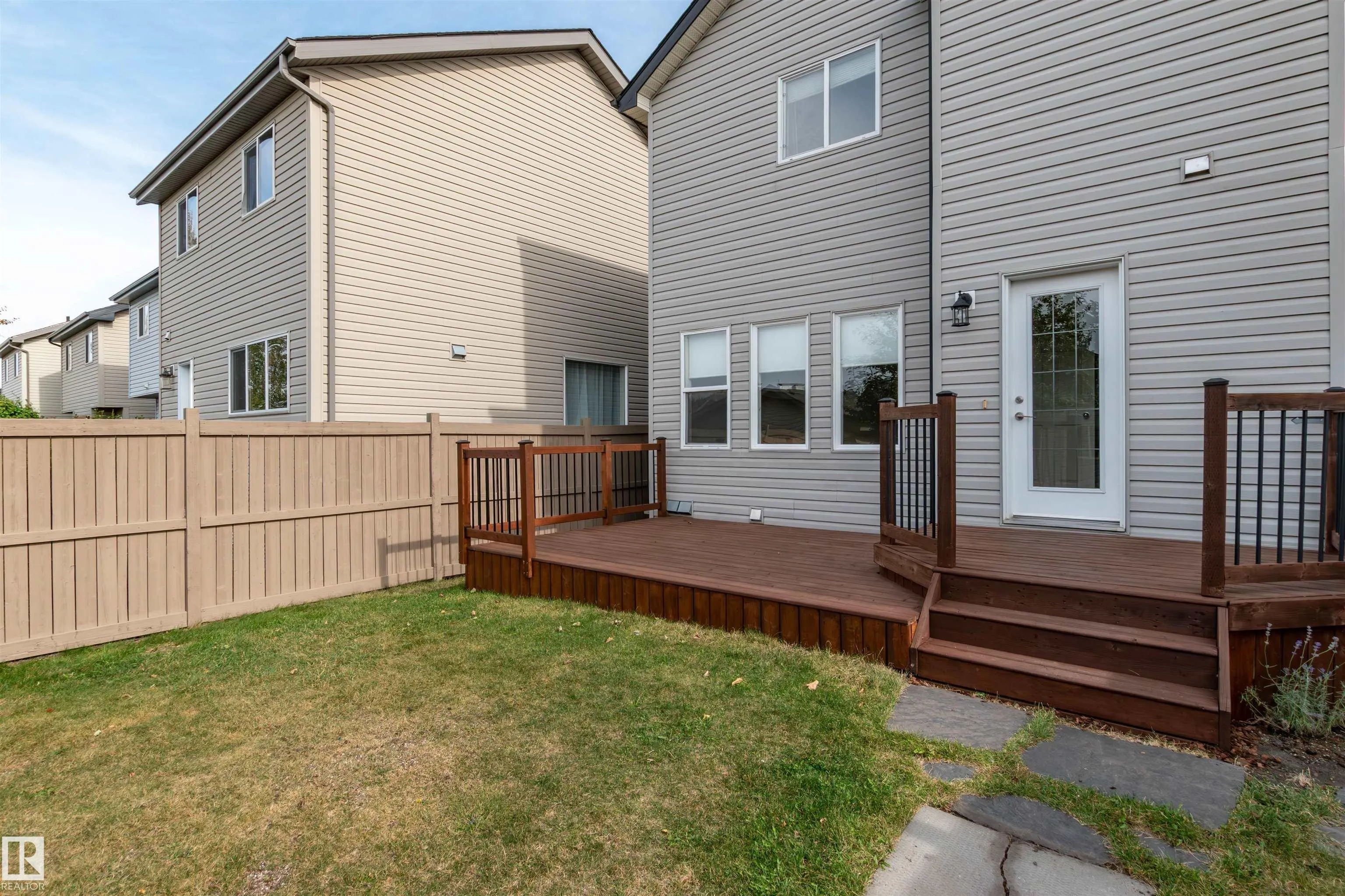 14 Summerfield Point(e)