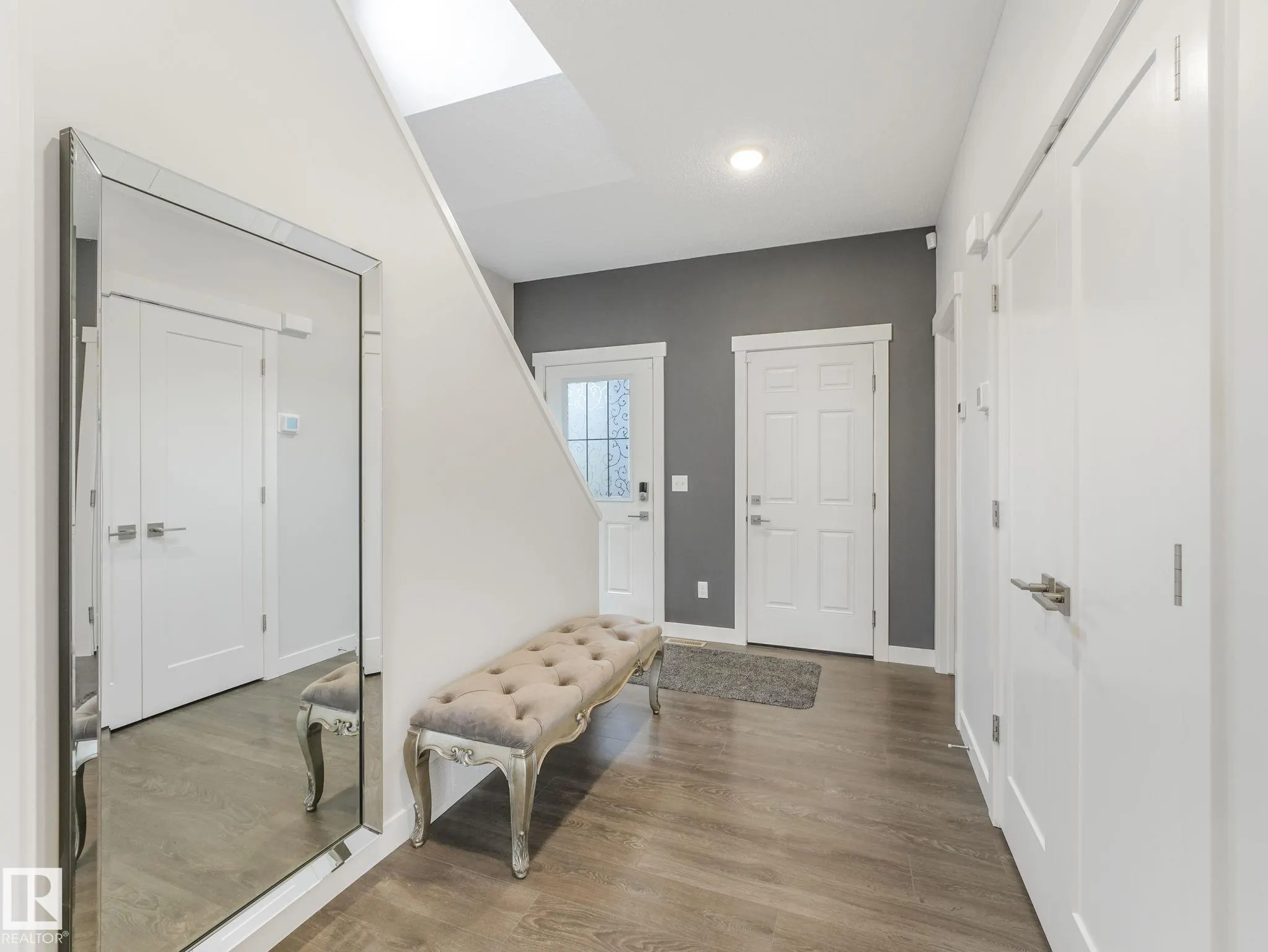 103 AMBERLEY Way