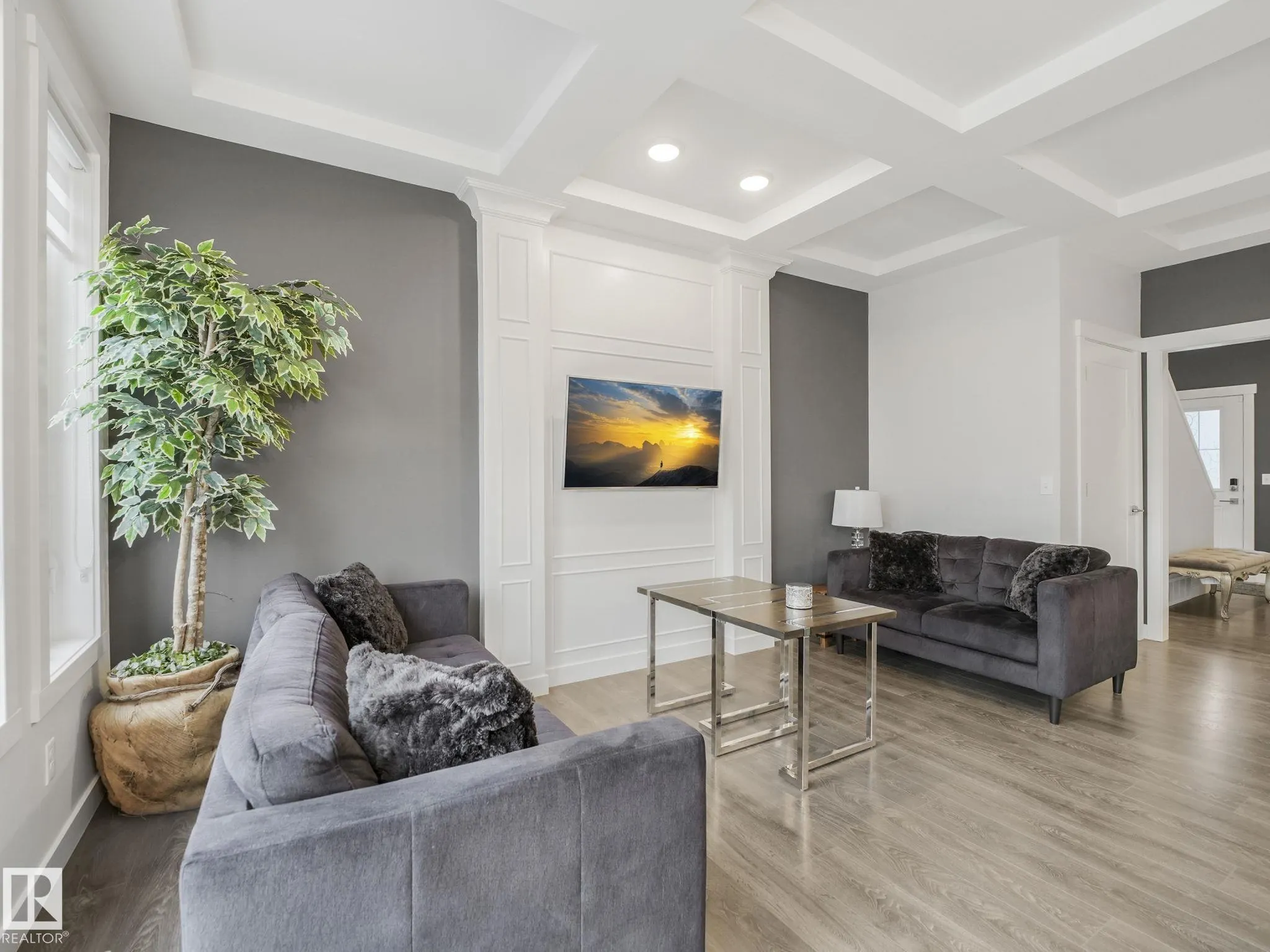 103 AMBERLEY Way