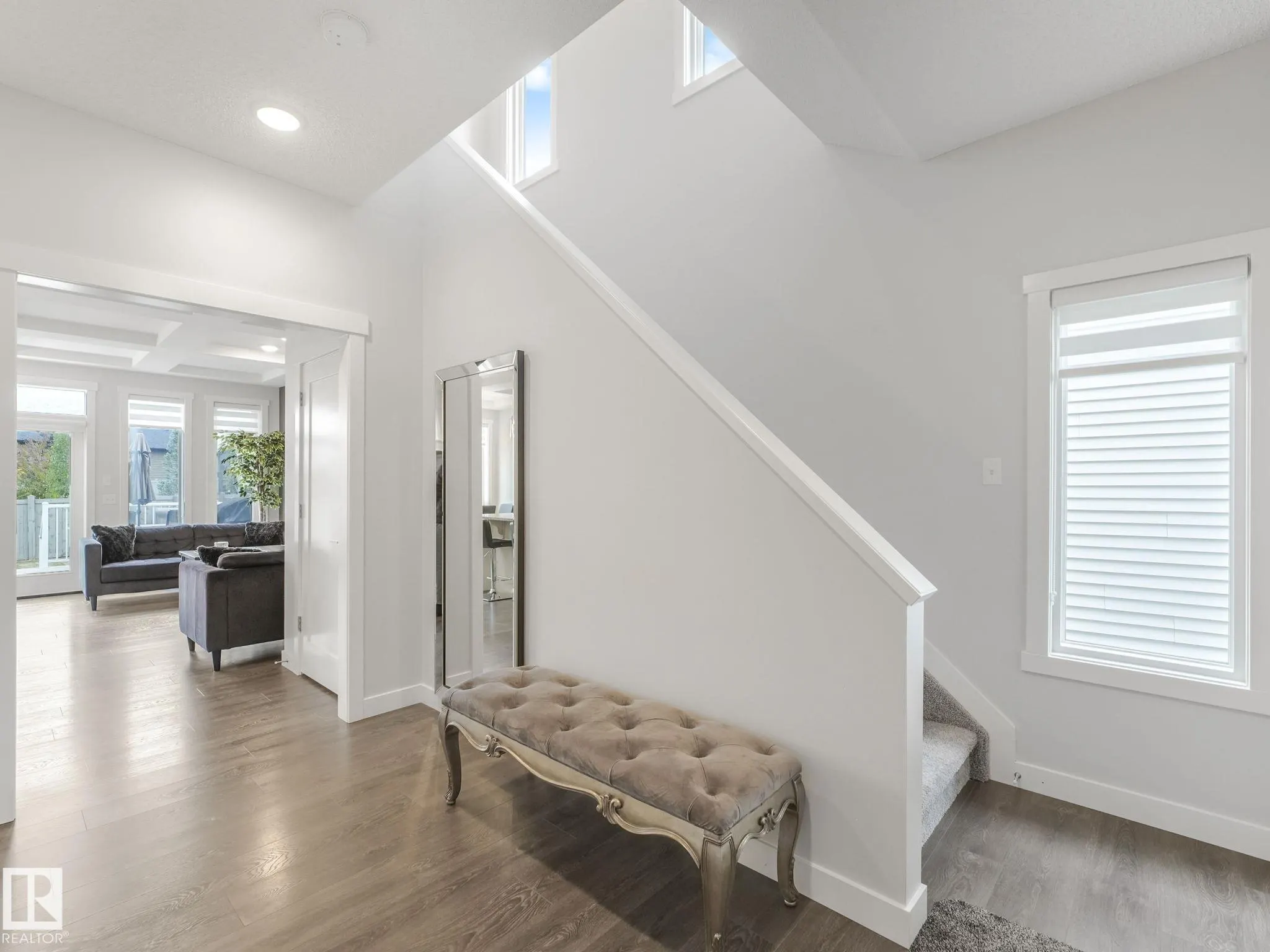 103 AMBERLEY Way