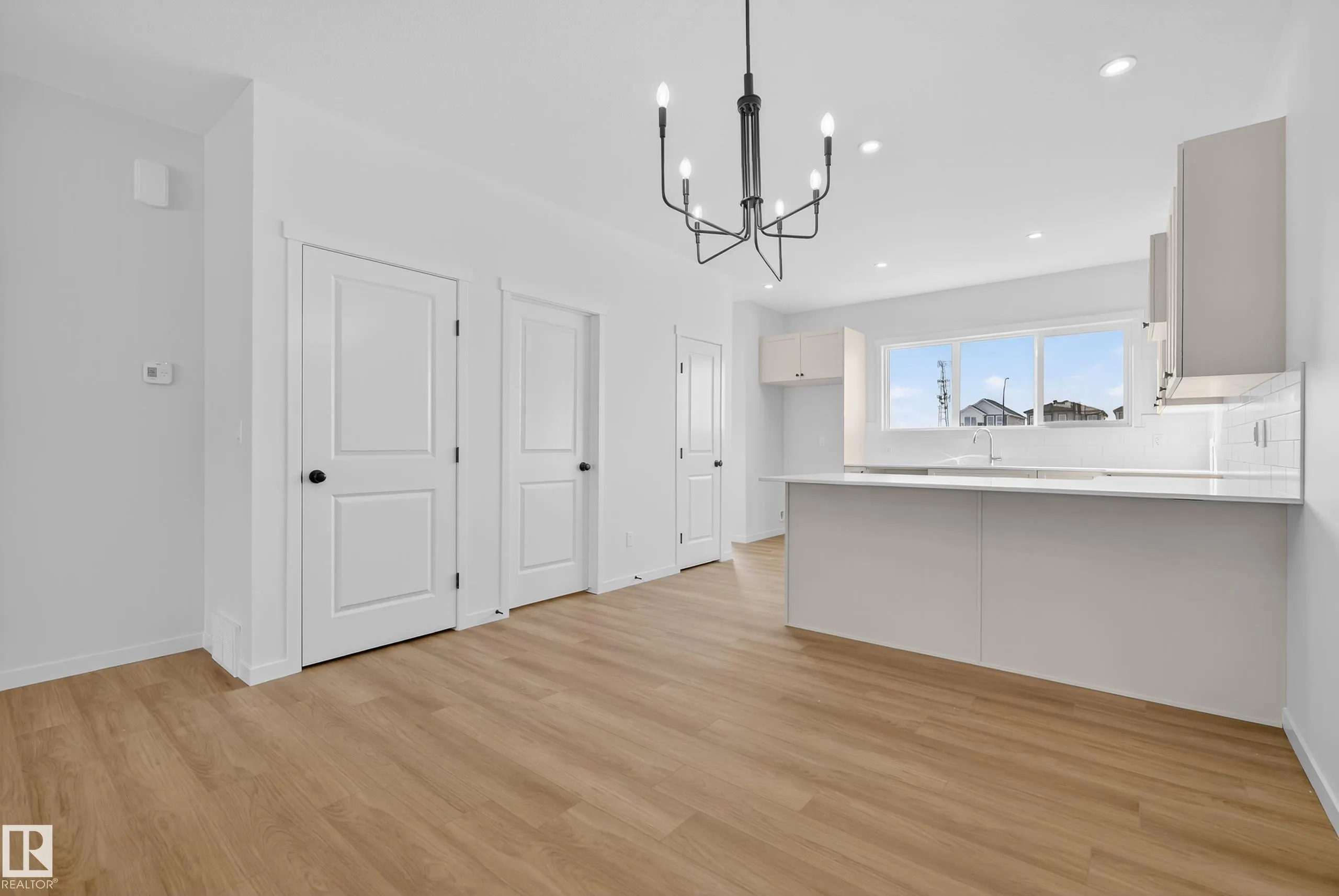 13 NERINE Crescent