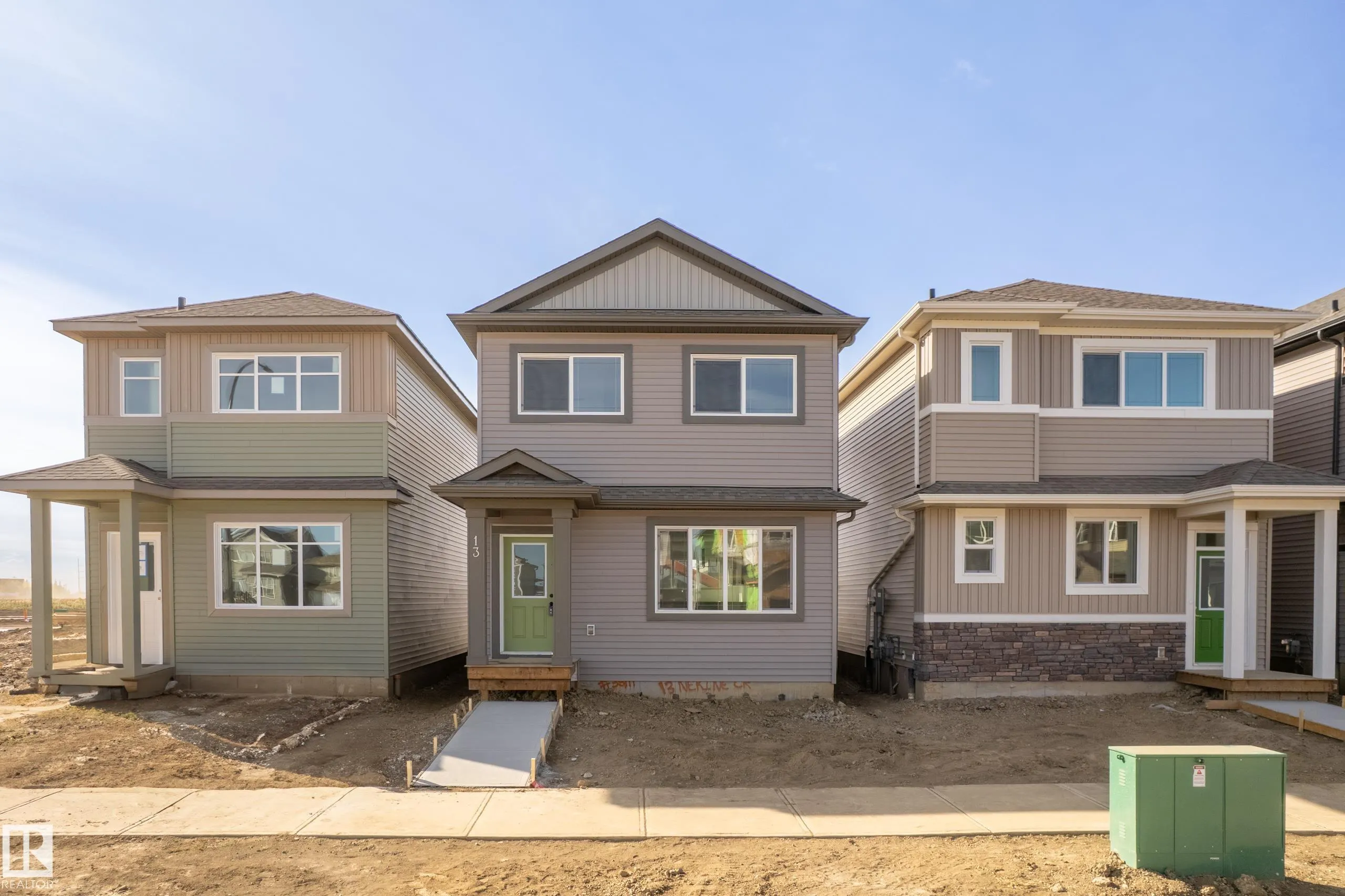13 NERINE Crescent
