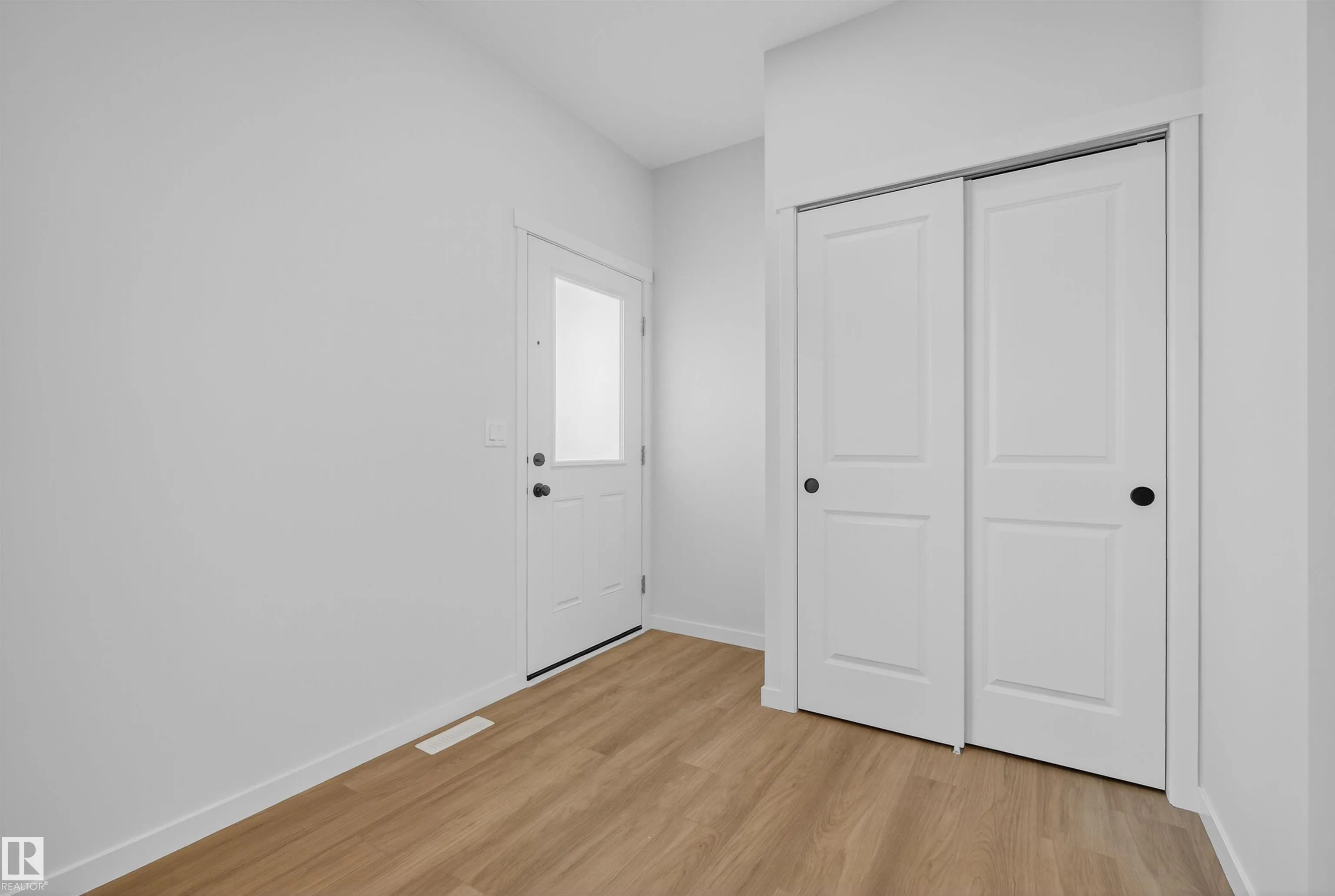13 NERINE Crescent