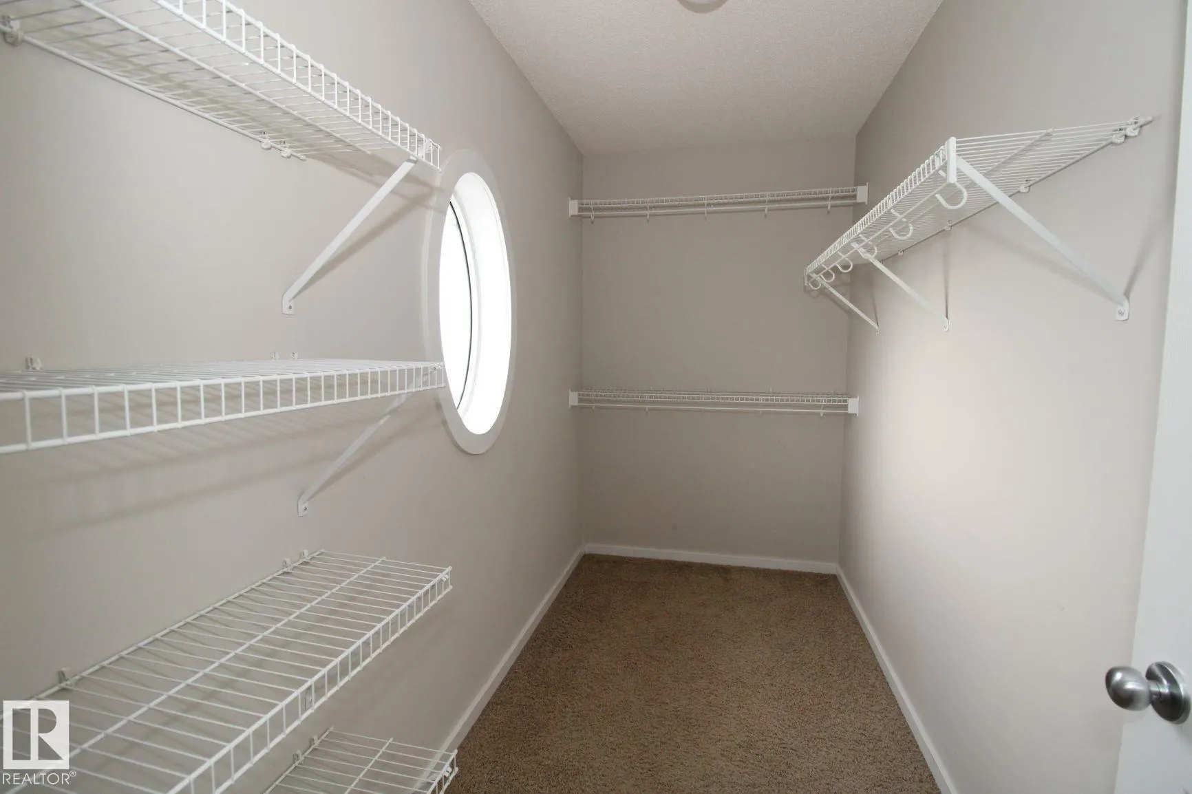 3143 TRELLE Loop