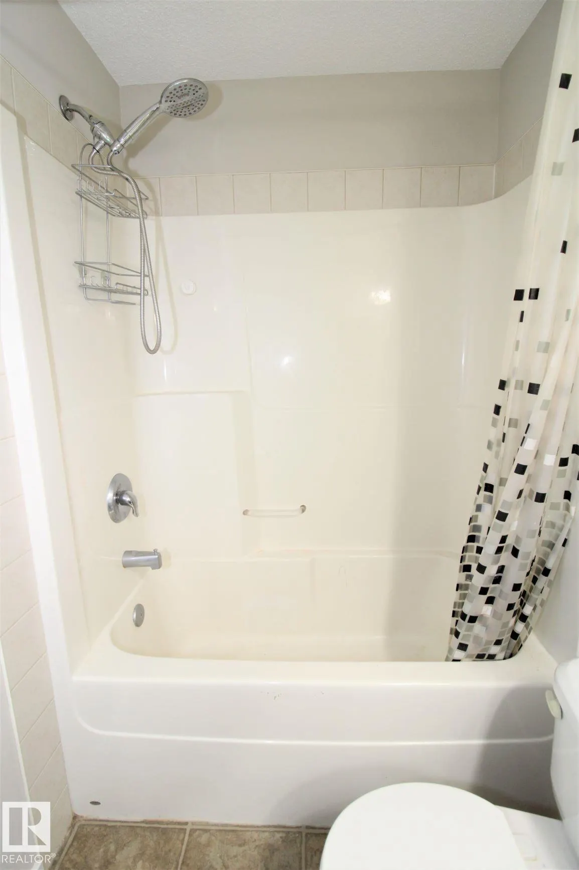 3143 TRELLE Loop