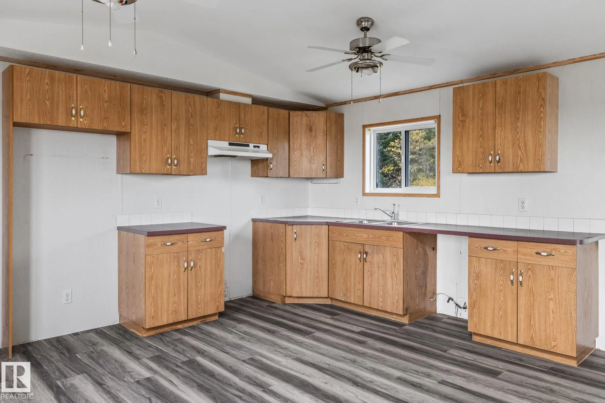 57417 RGE ROAD 251