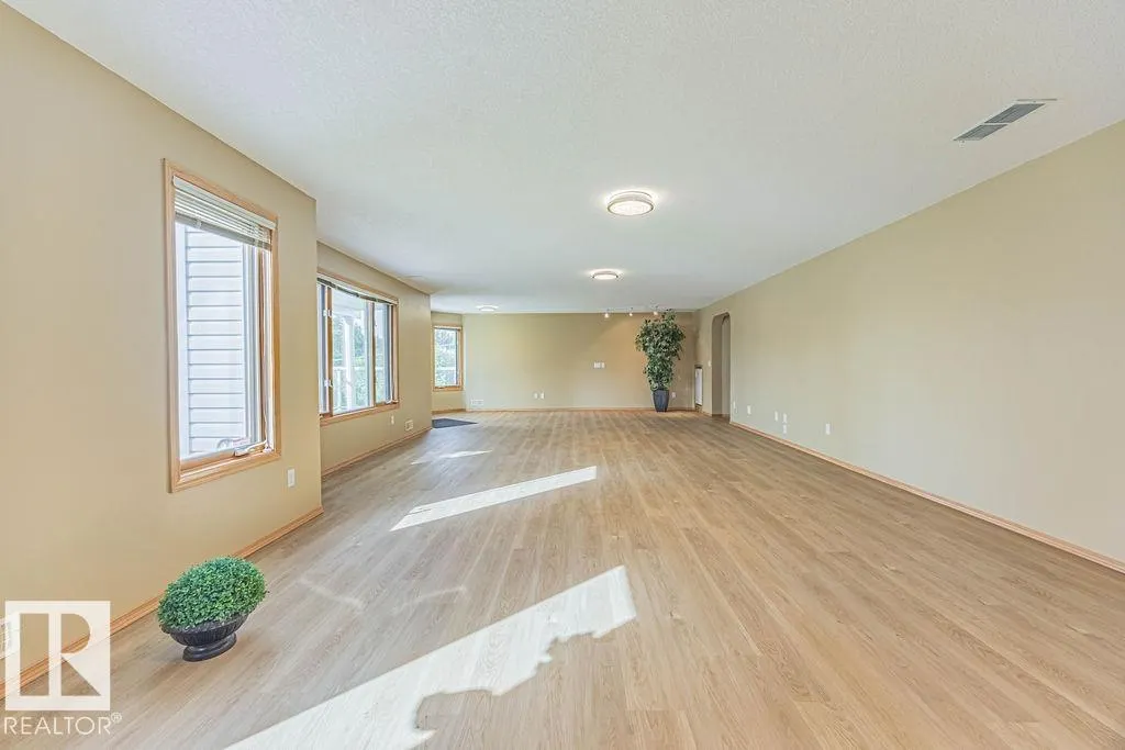 547 TWIN BROOKS Bay