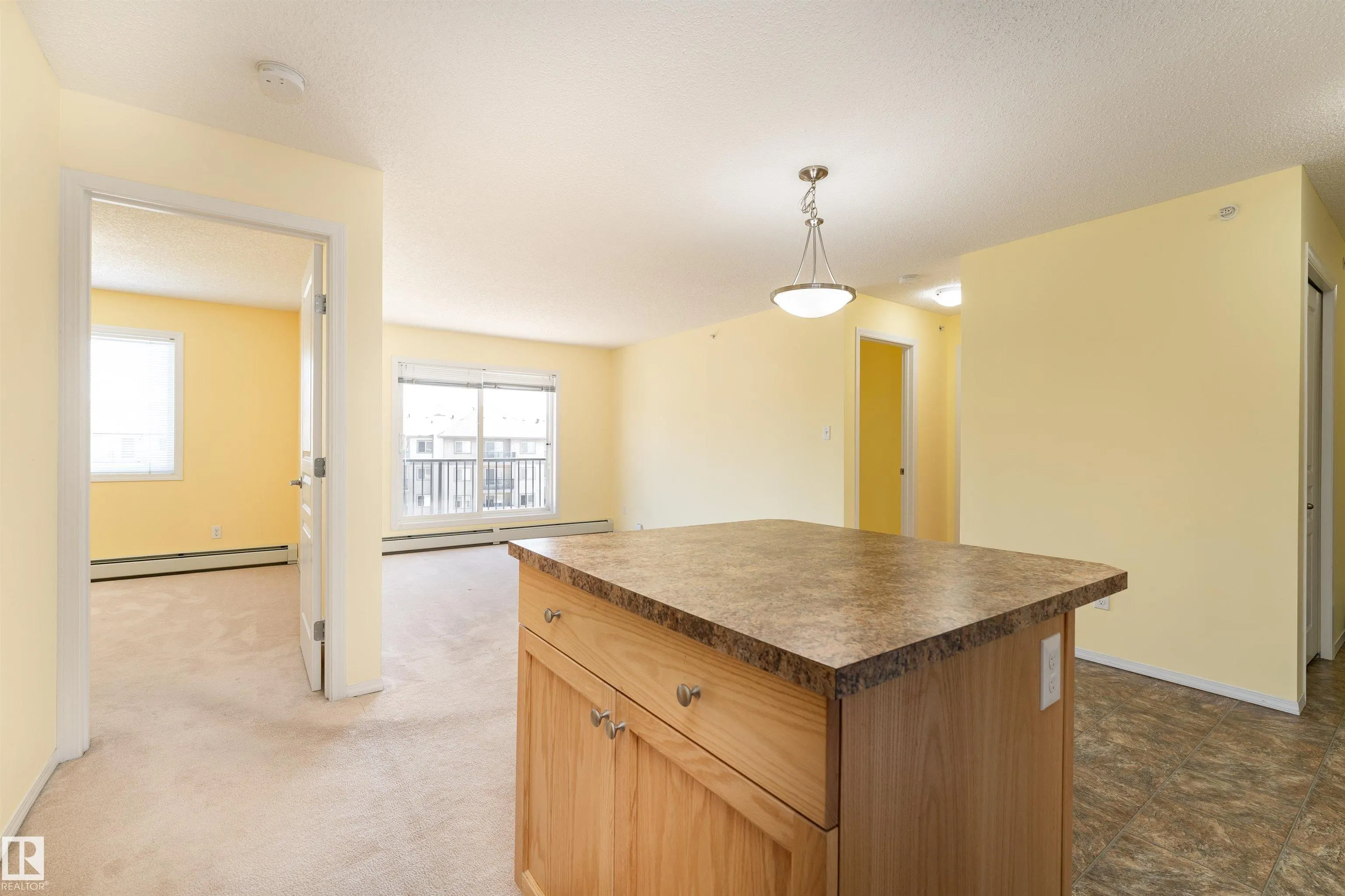 301 CLAREVIEW STATION Drive